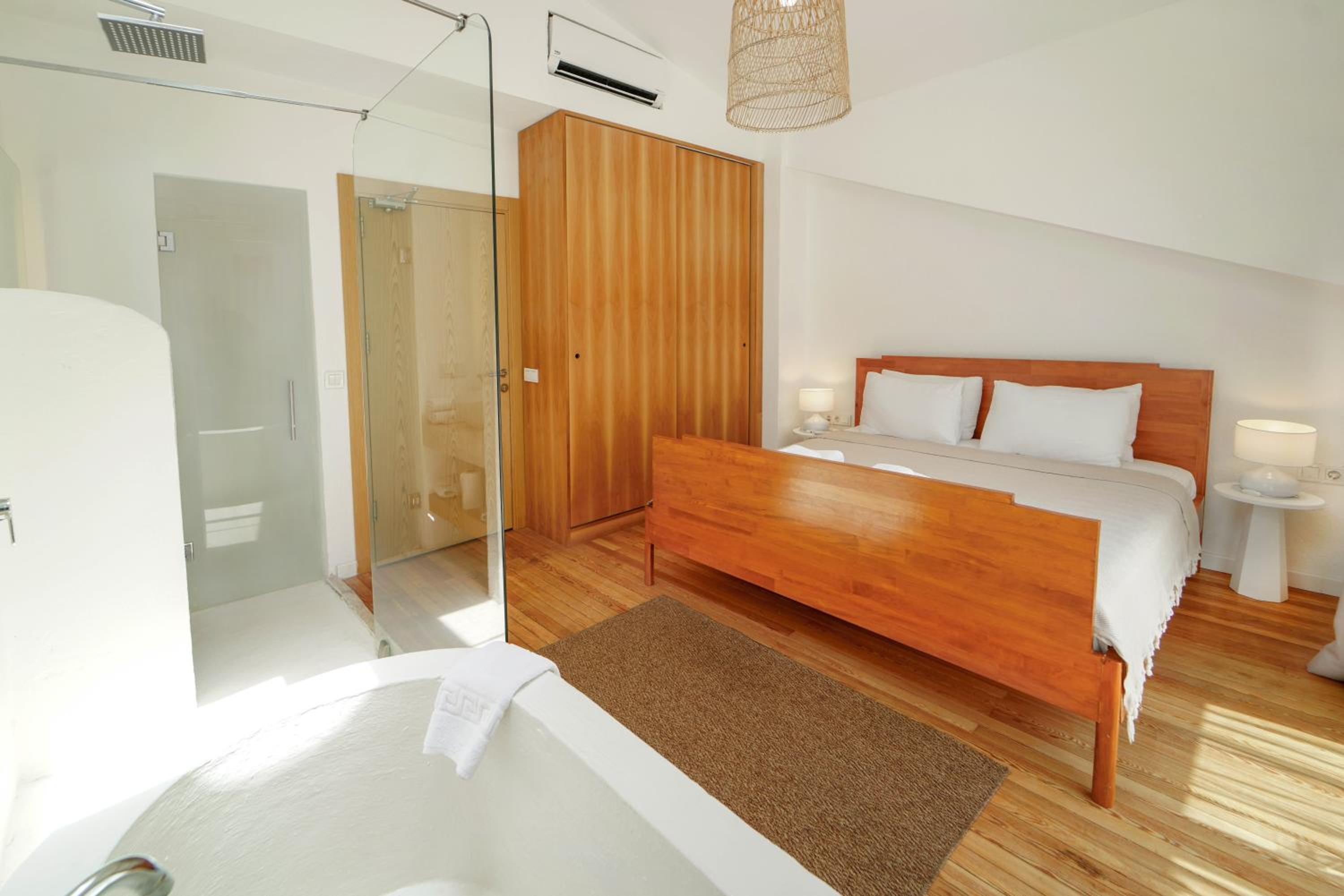 Standard Double Room - Photo 1