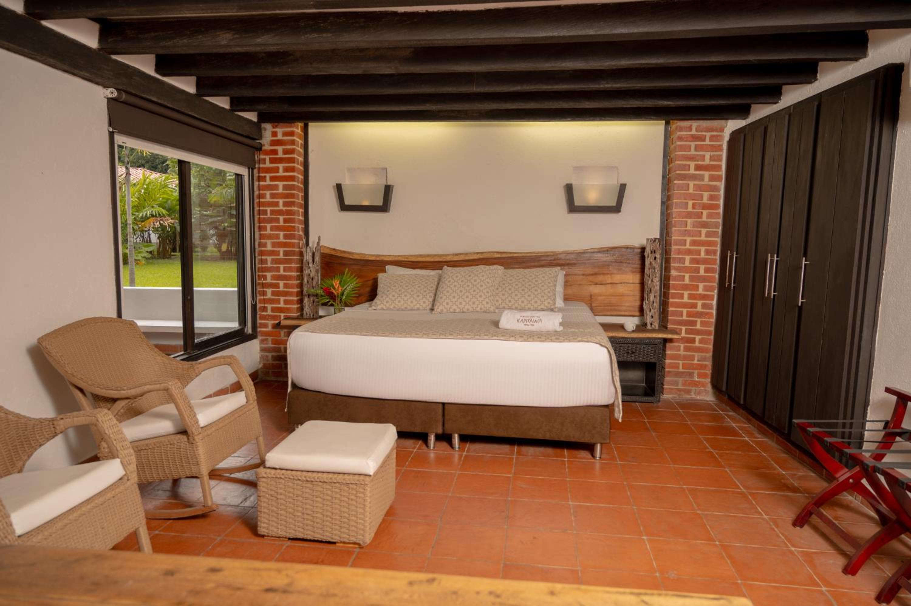 Suite with River View