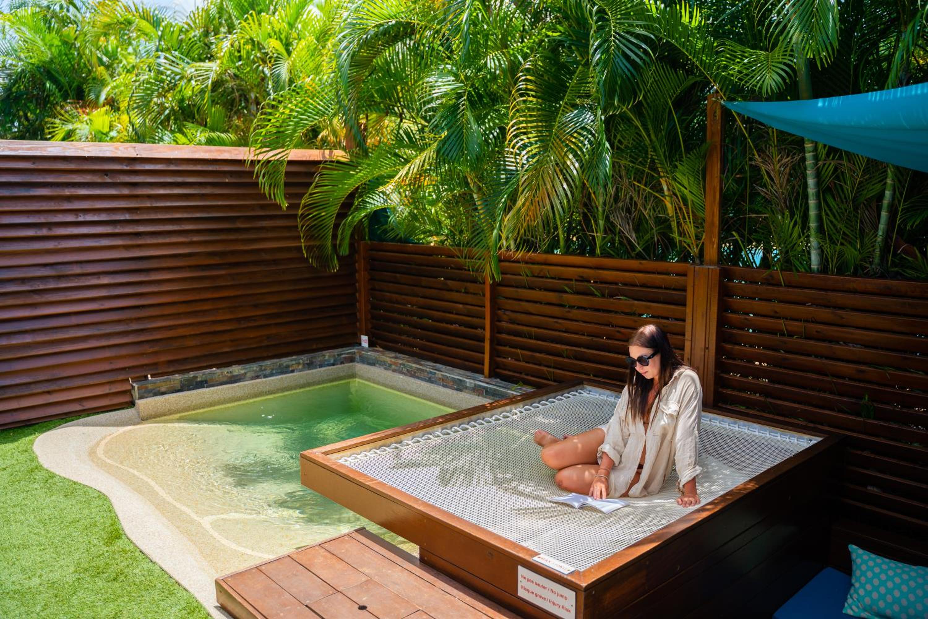 Suite with Private Pool photo 2
