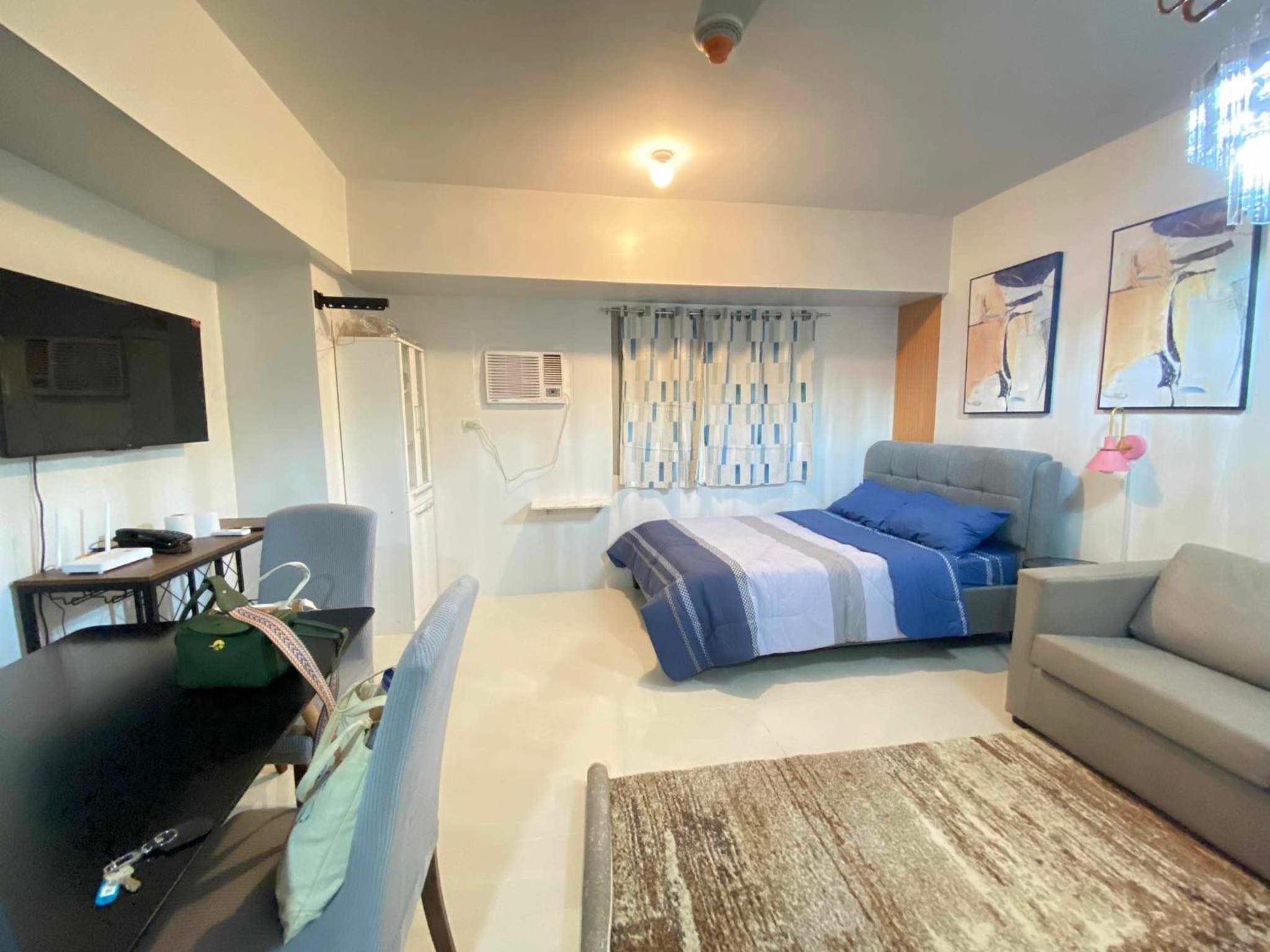 Studio Apartment with One Double Bed photo 3