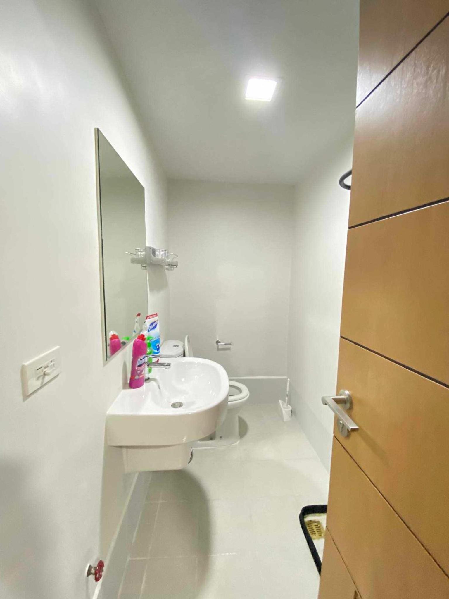 Studio Apartment with One Double Bed photo 2