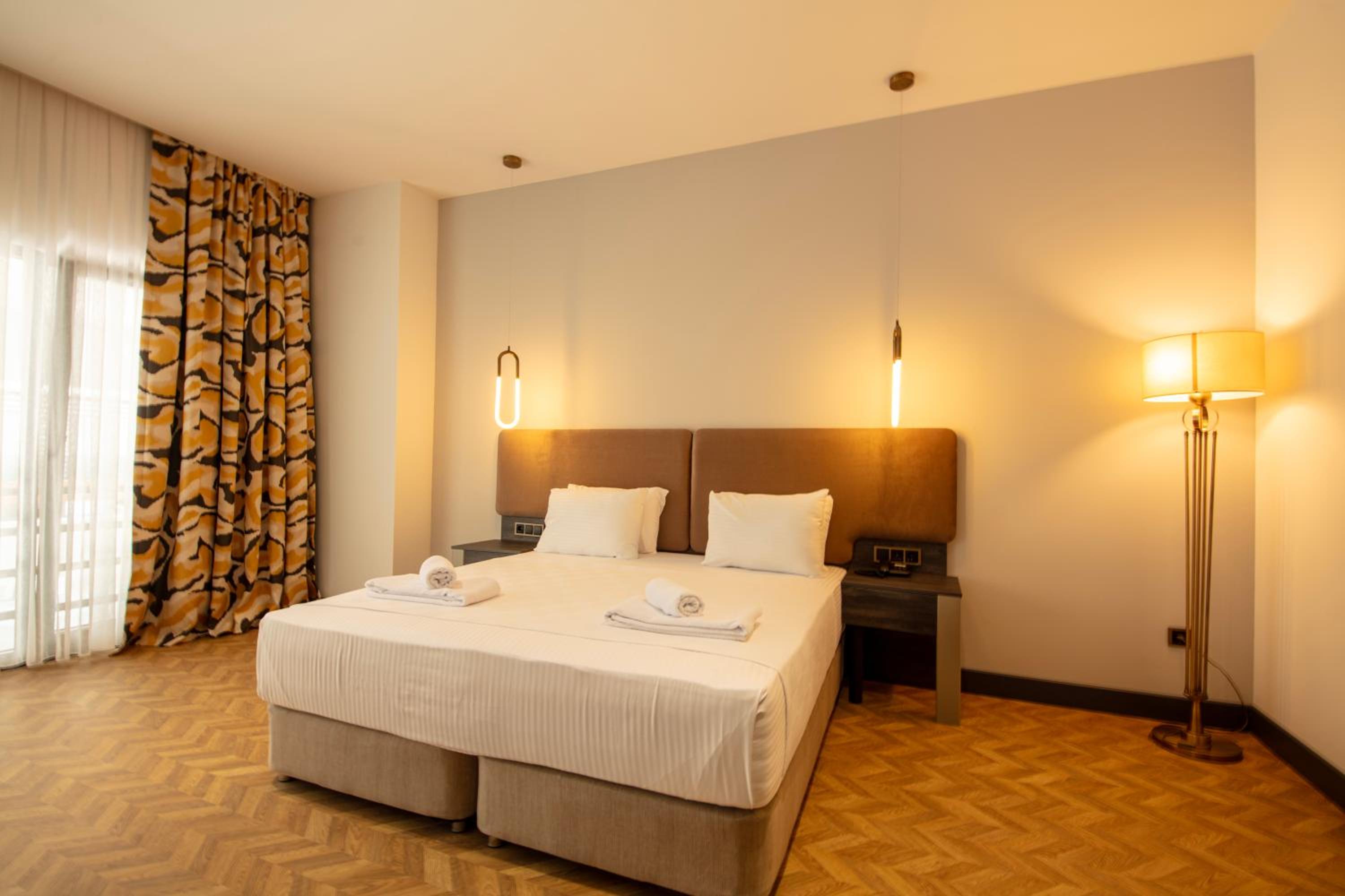 Standard Double Room - Photo 4