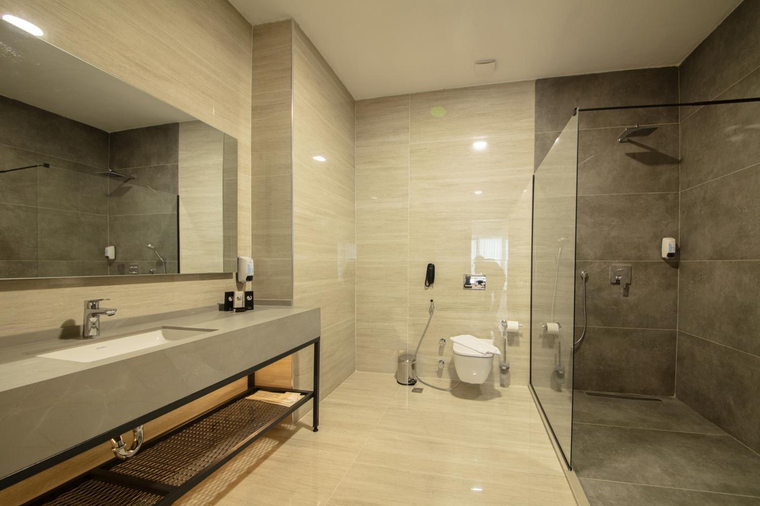 Standard Double Room - Photo 2