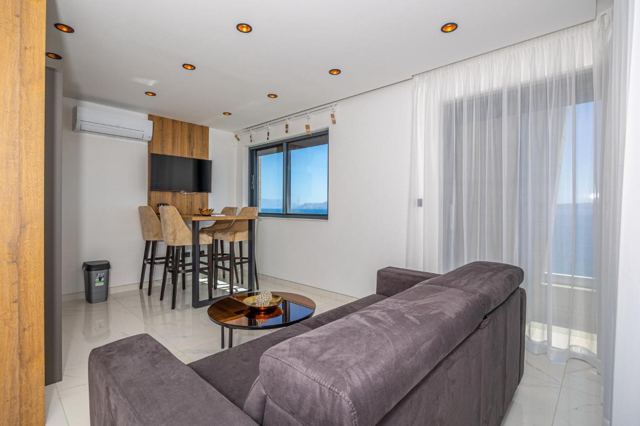 Apartment With Sea View