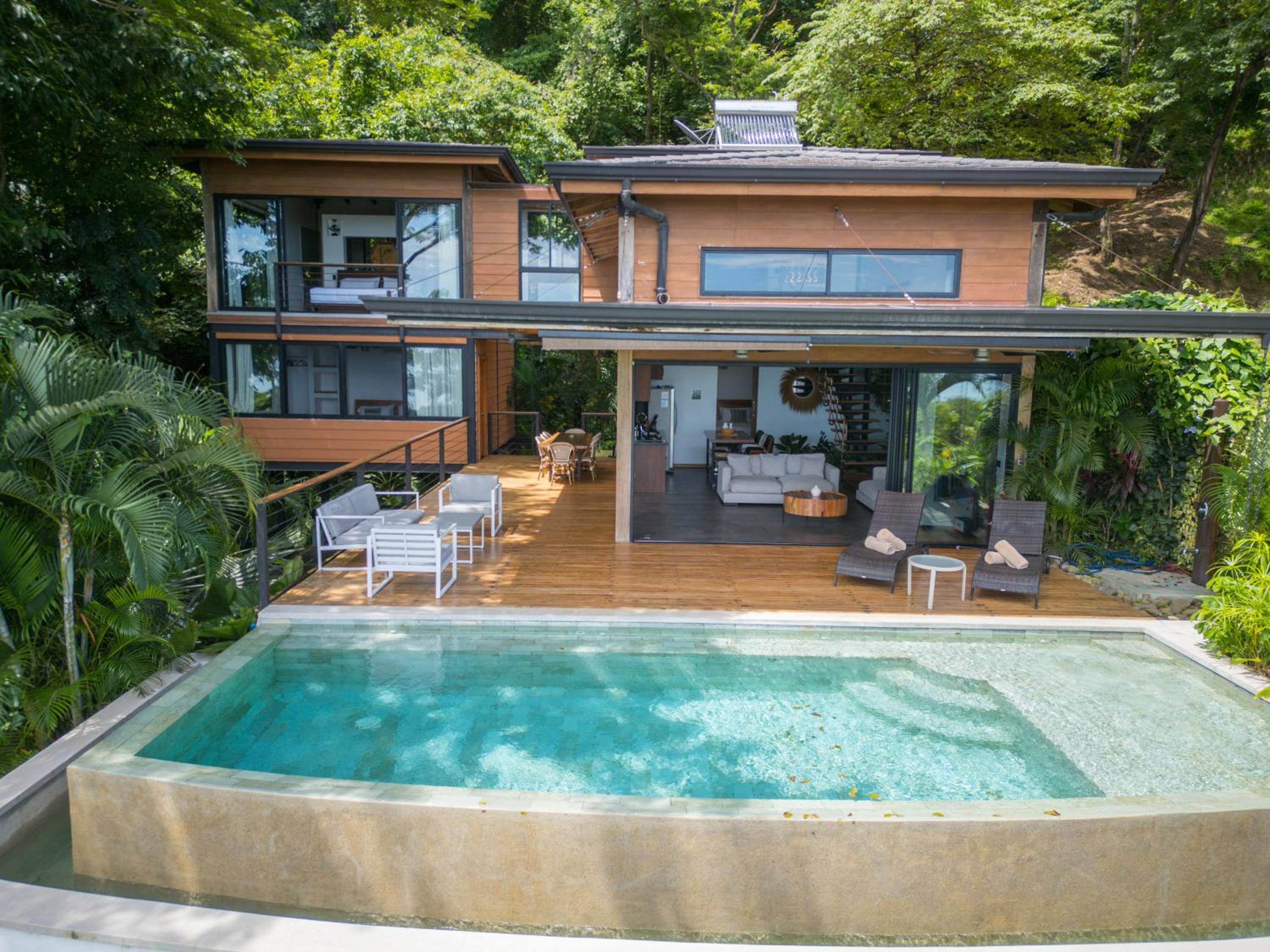 Deluxe Villa