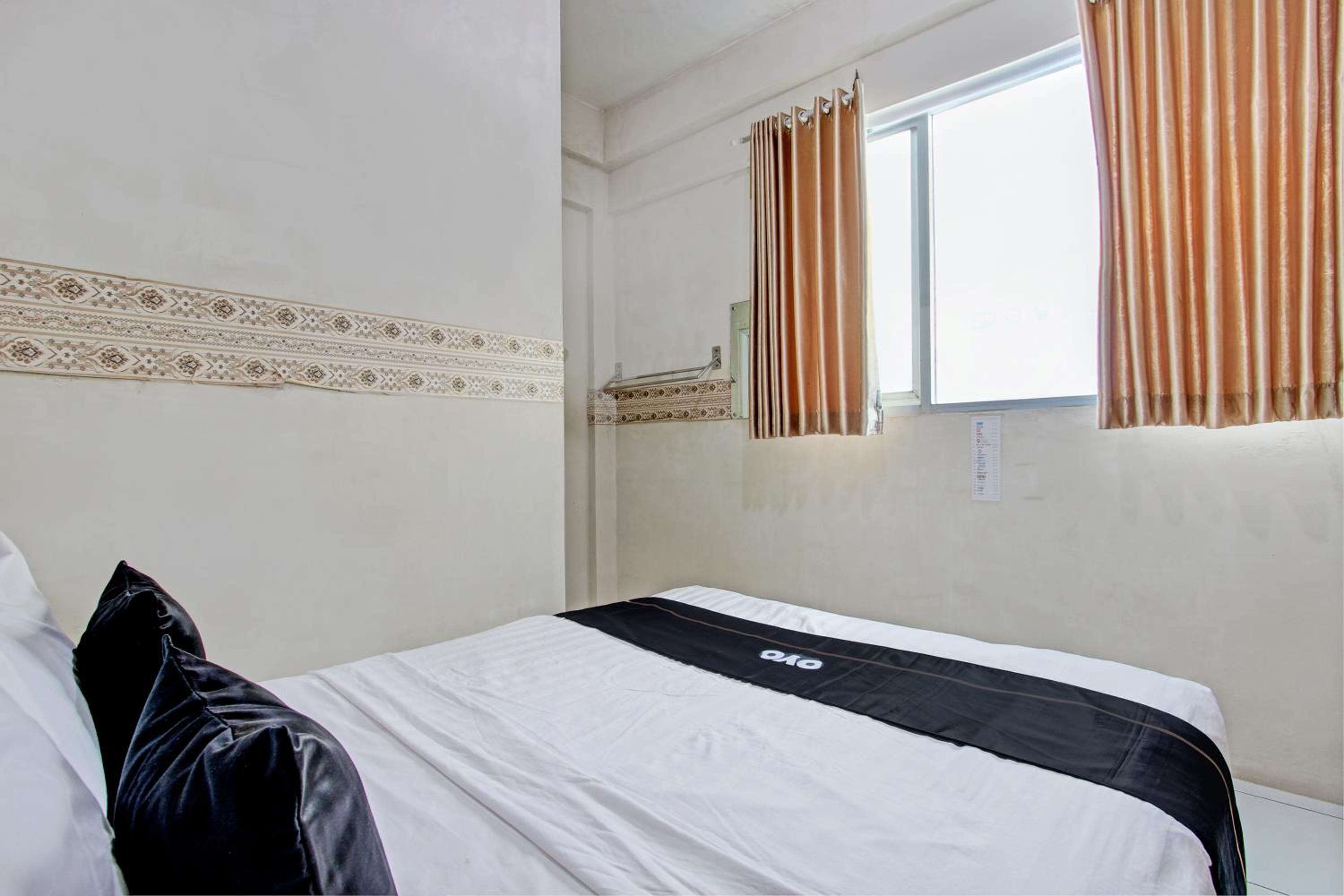 Standard Double Room photo 2