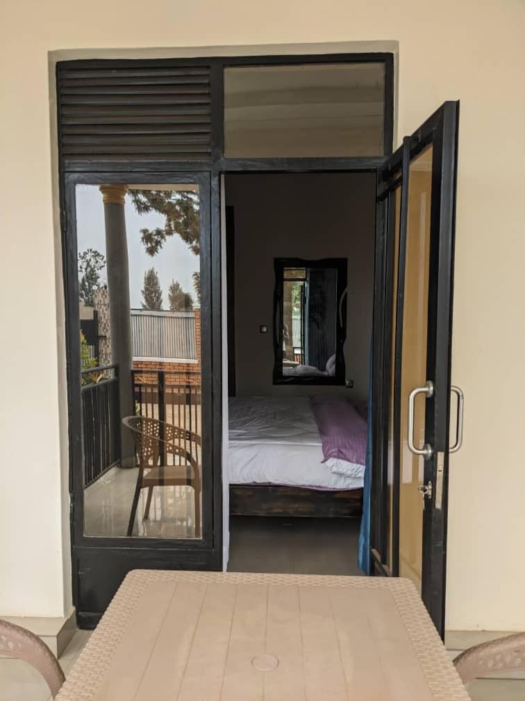 Double Room with Balcony photo 2