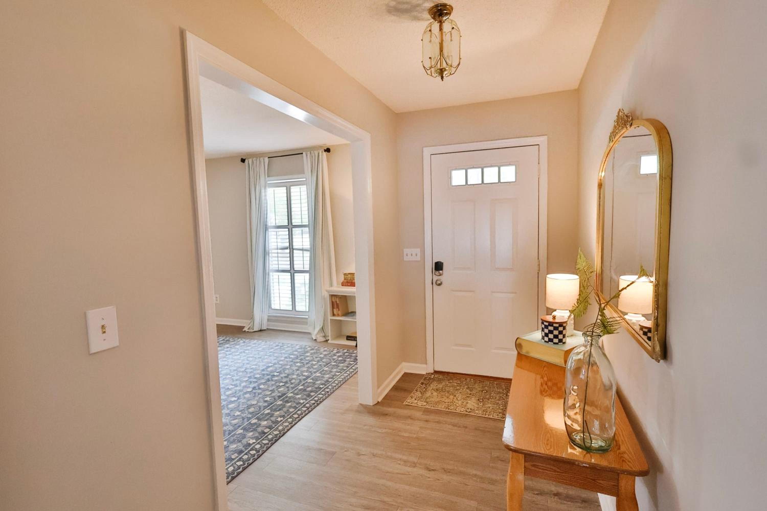 Family Room photo 1