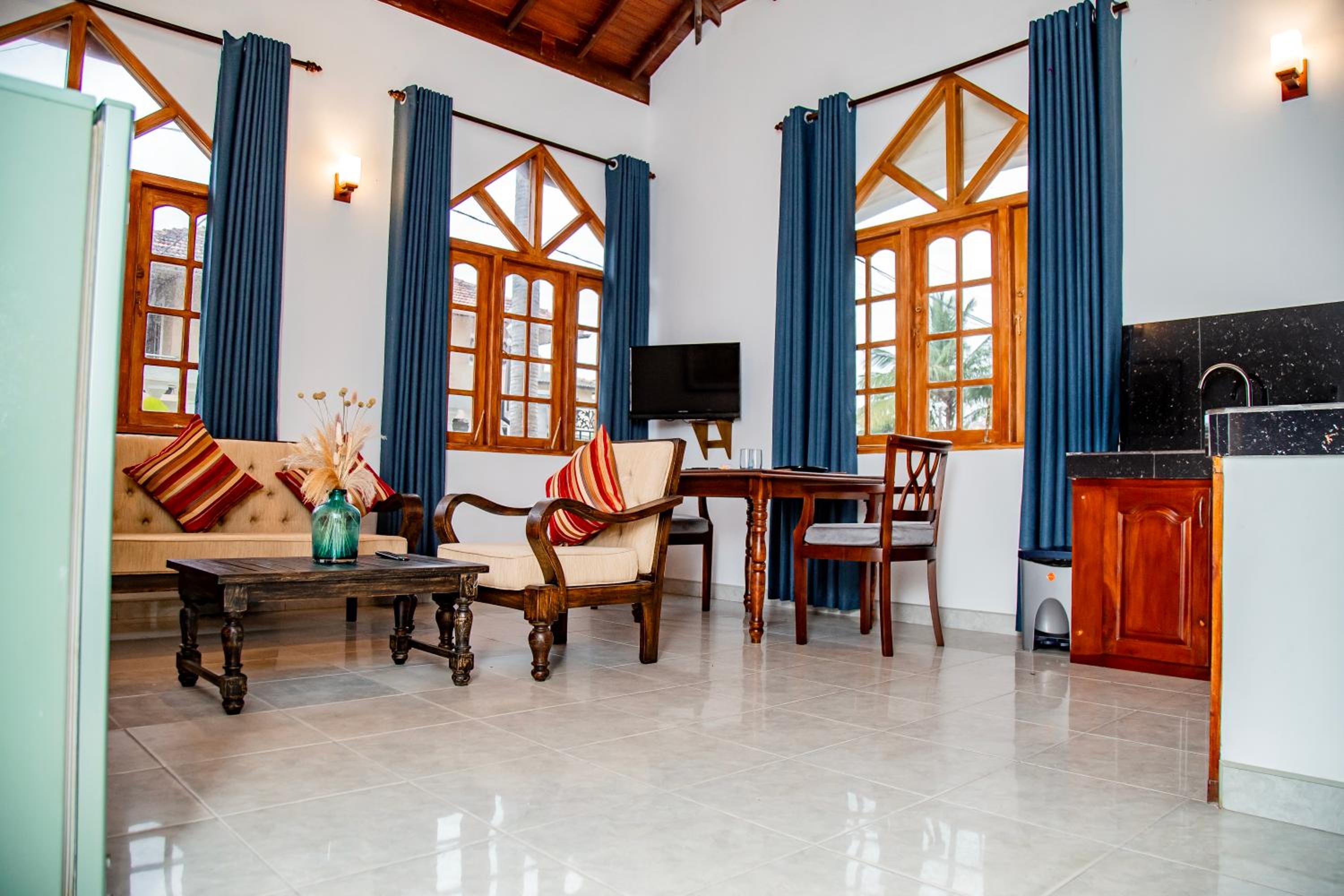 Suite with Garden View
