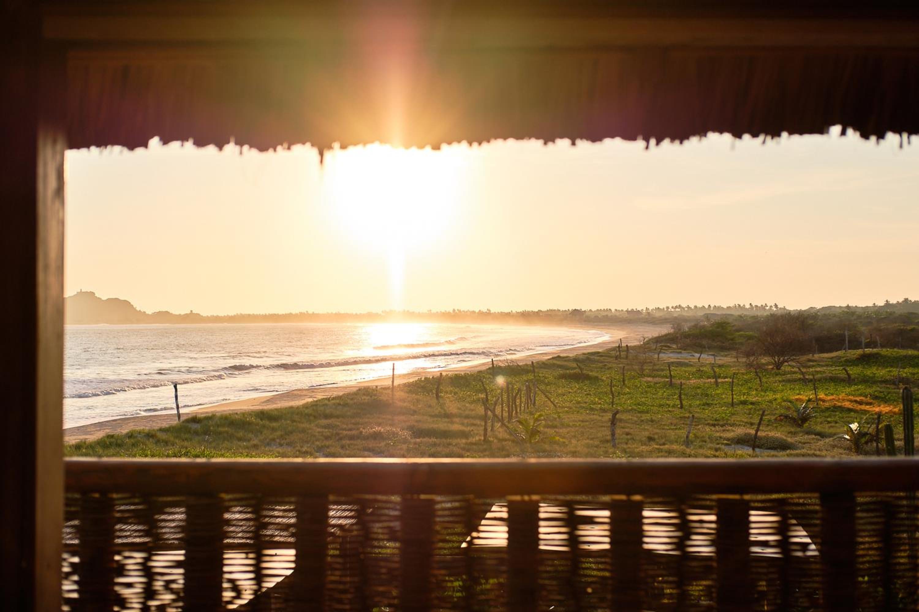Villa - Beach Front photo 3