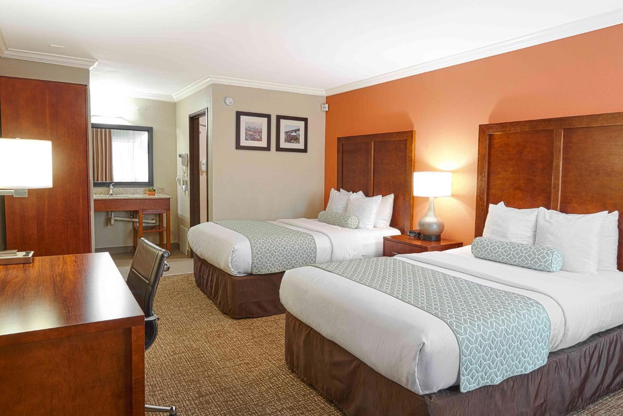 Room with Two Double Beds - Non Smoking