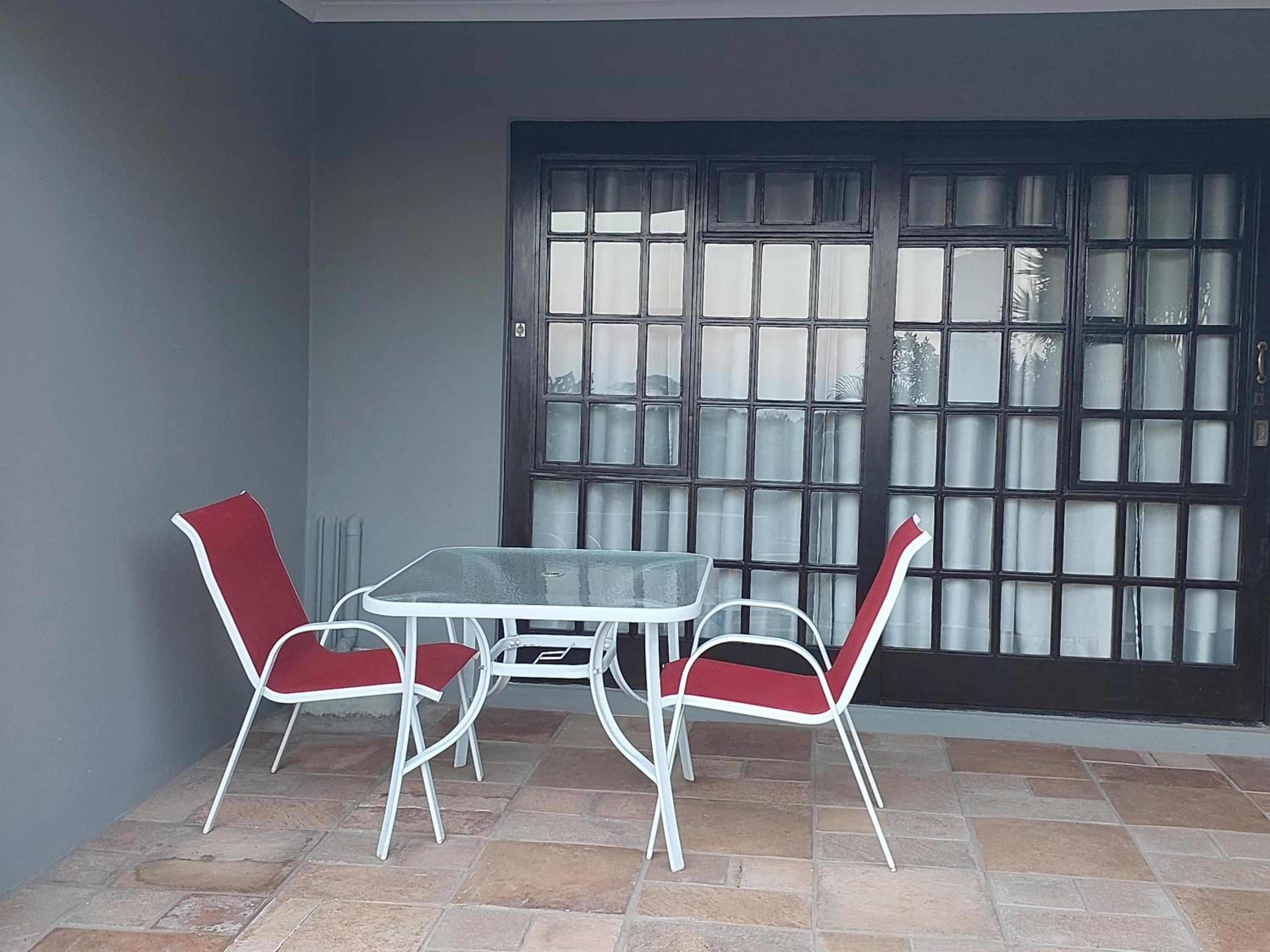 Studio with Garden View - Photo 8