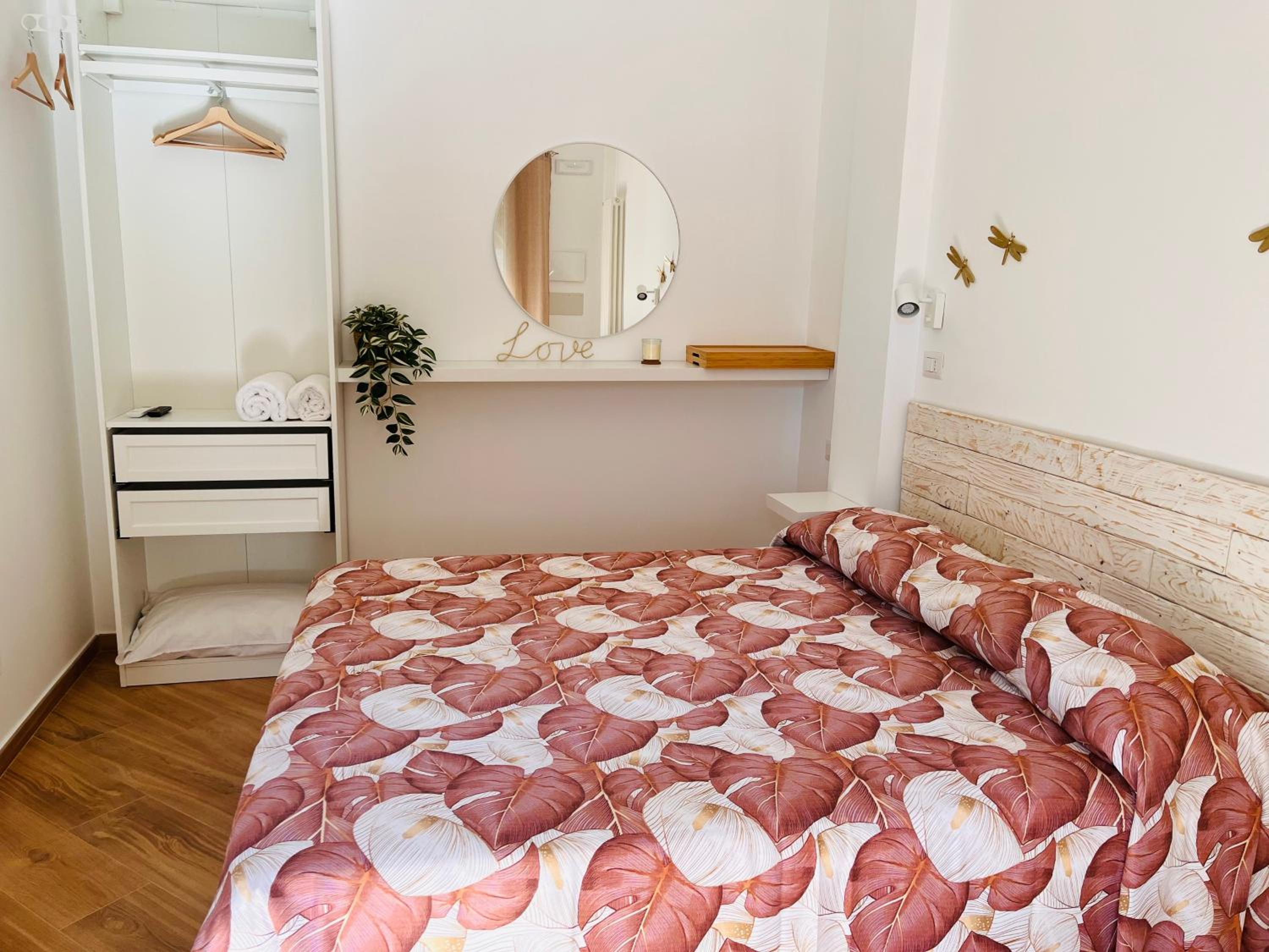 Double Room With Private Bathroom