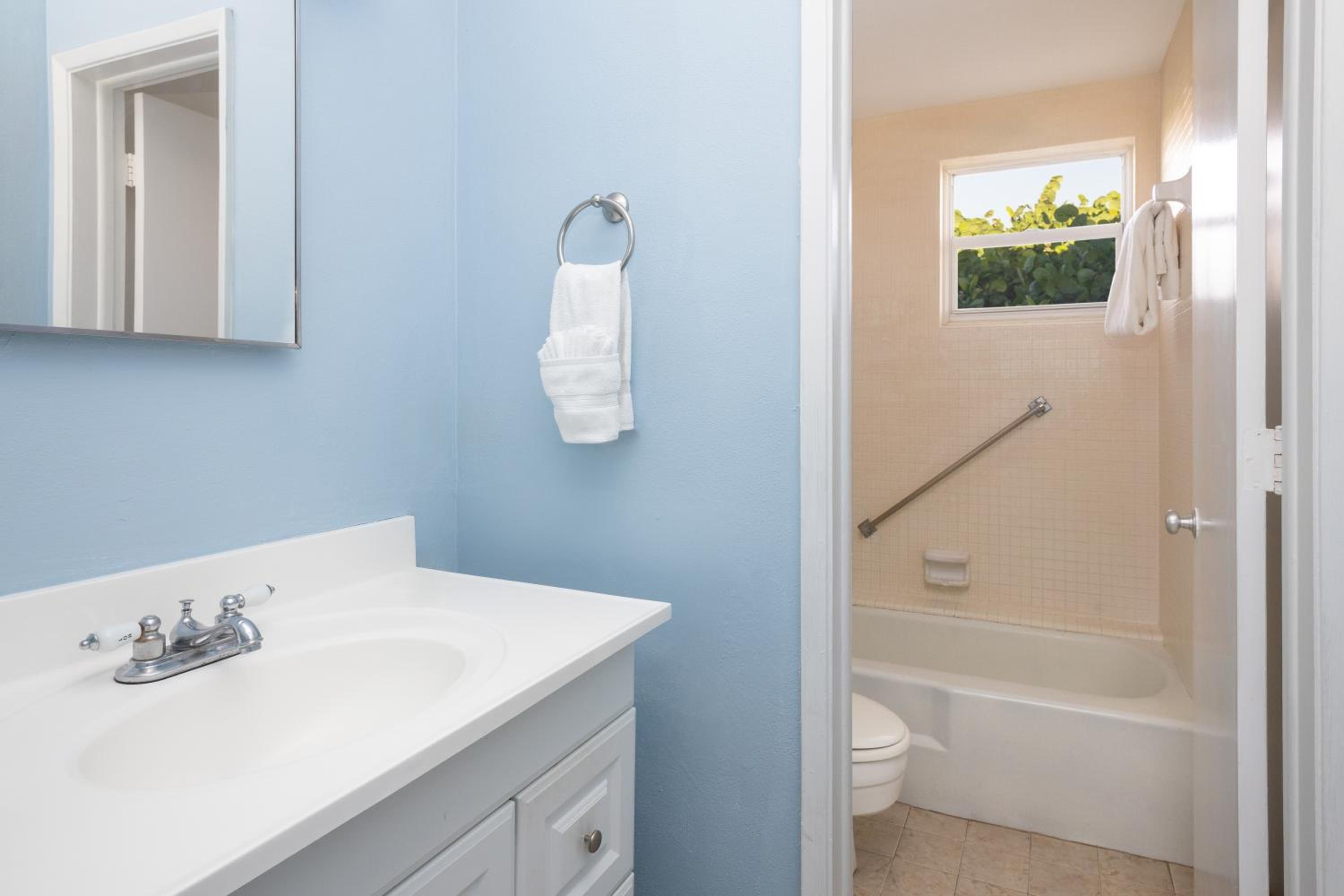King Suite Ocean Front photo 3