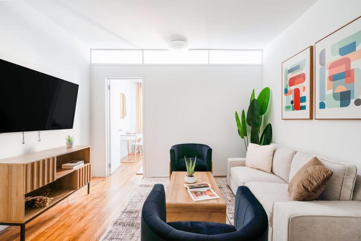 Apartment photo 1