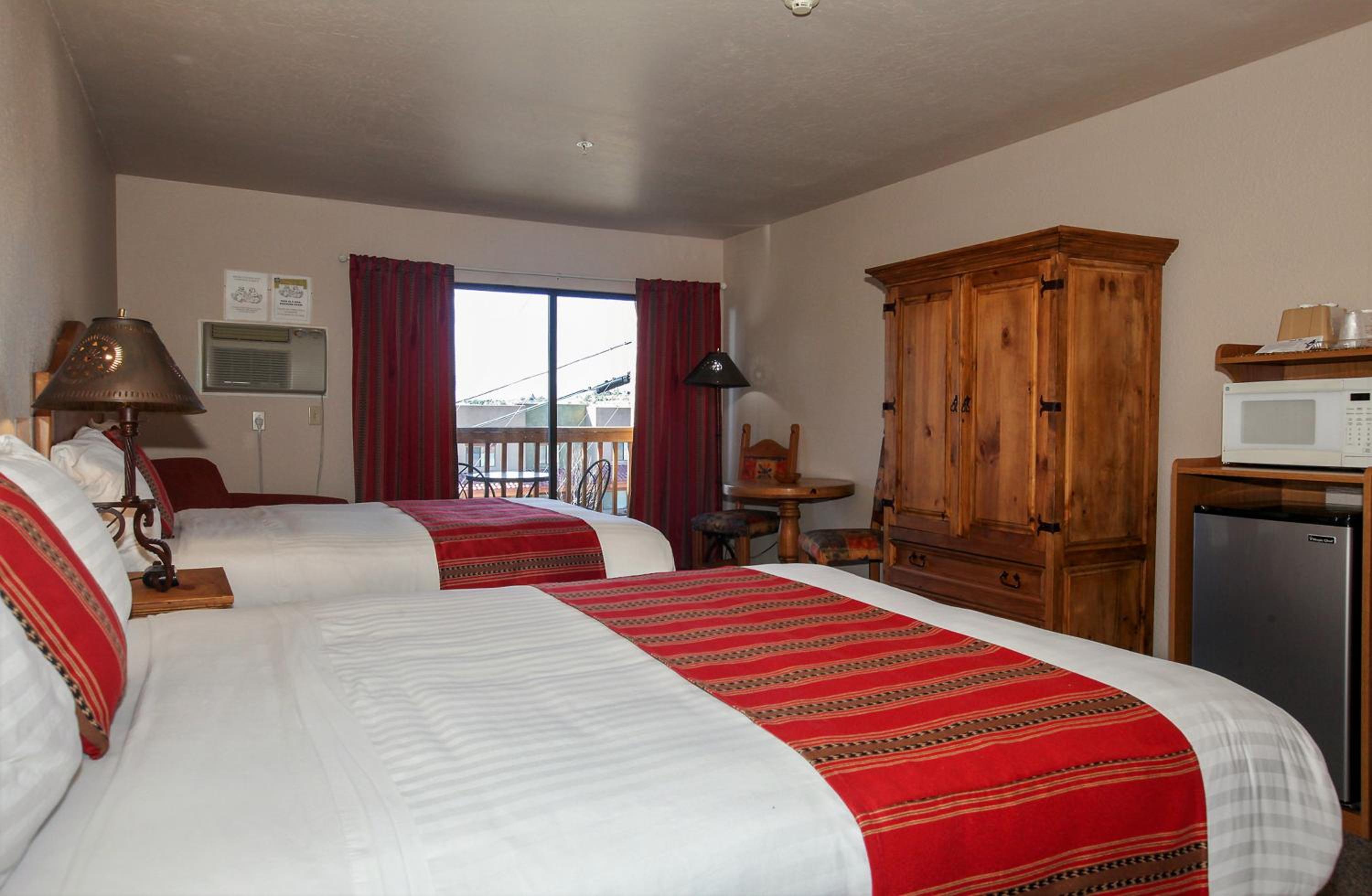 Double Room - Photo 10