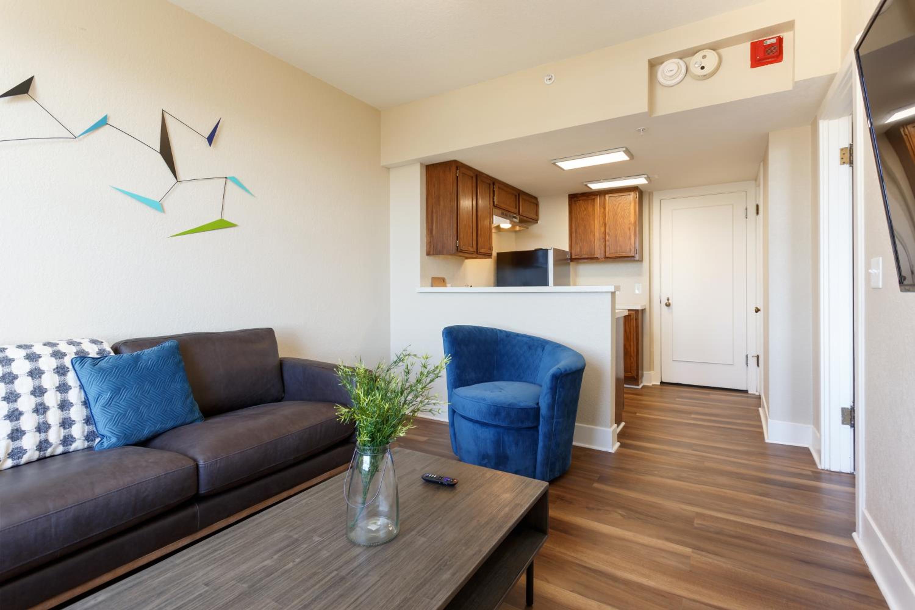 Historic Harborview Suite - Photo 14