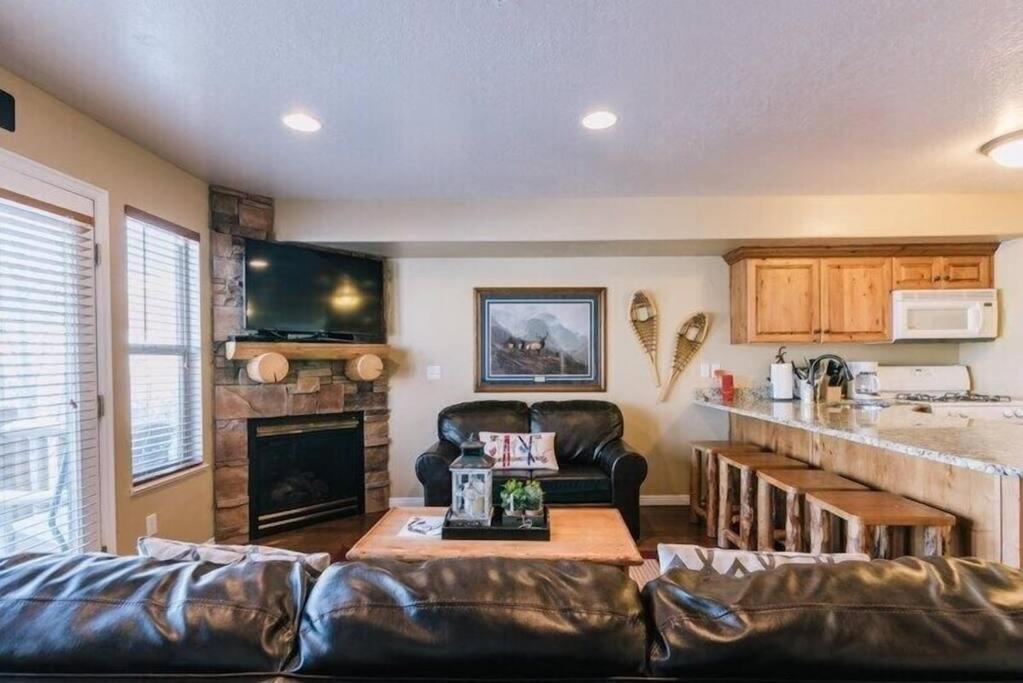 Two-Bedroom House photo 1