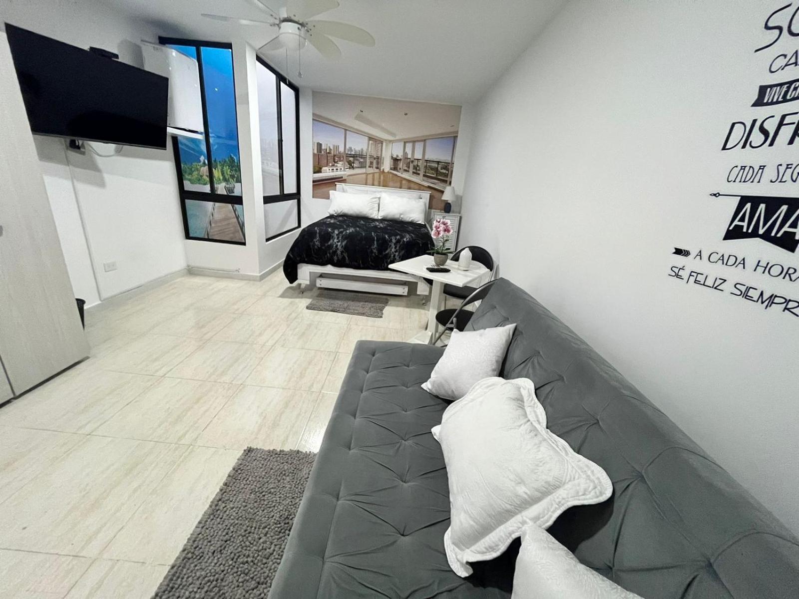 Three-Bedroom Apartment photo 3