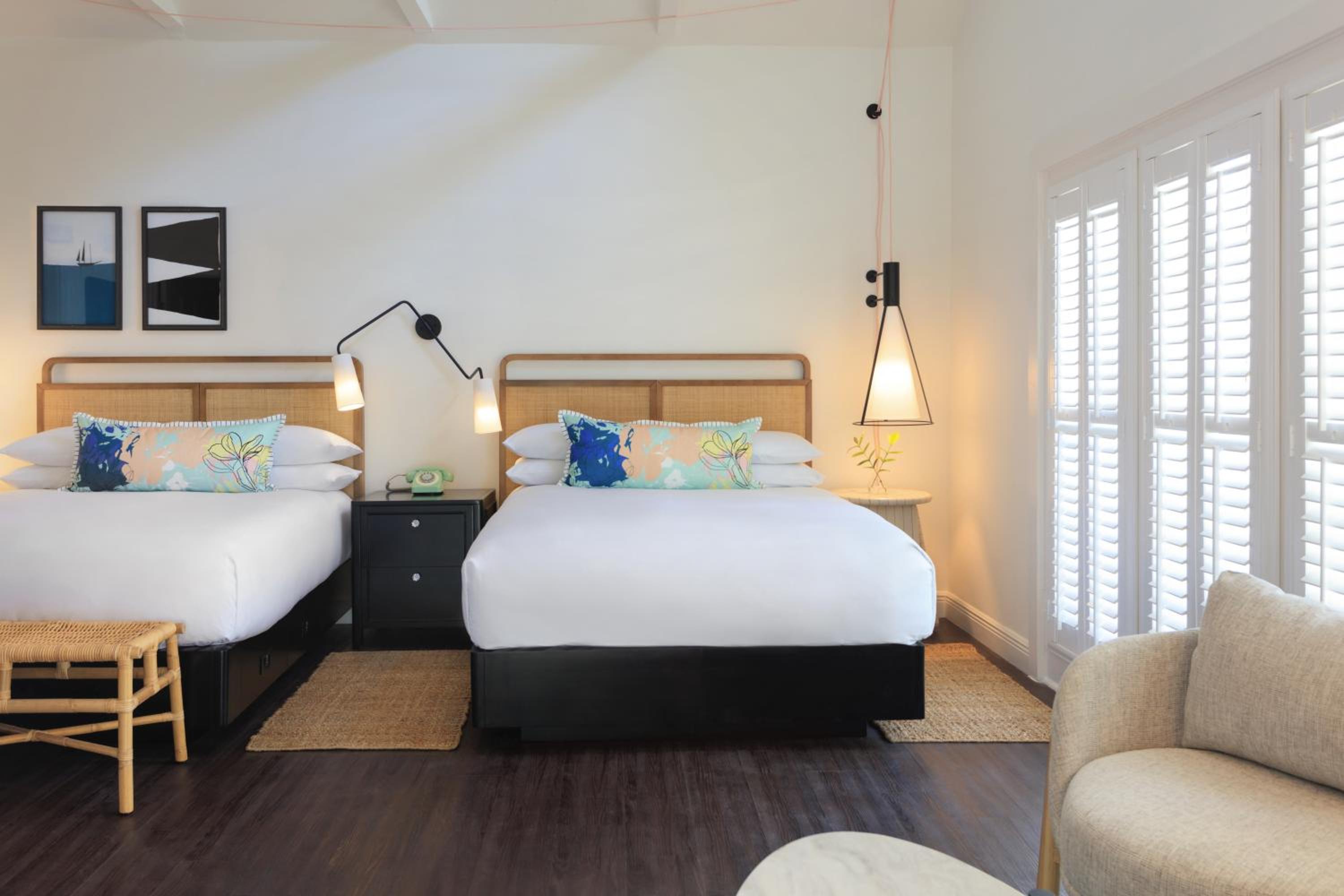 Queen Room With Two Queen Beds And Mobility Accessible Roll-In Shower