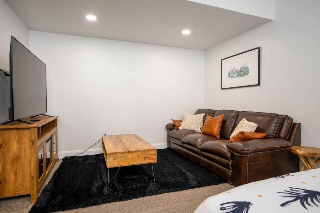 Four-Bedroom House photo 1
