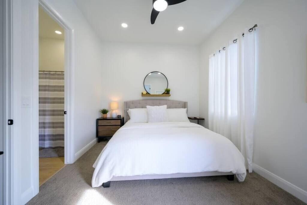 Four-Bedroom House photo 1