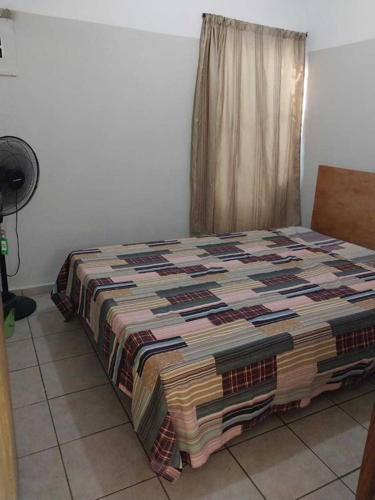 Double Room With Shared Bathroom photo 3