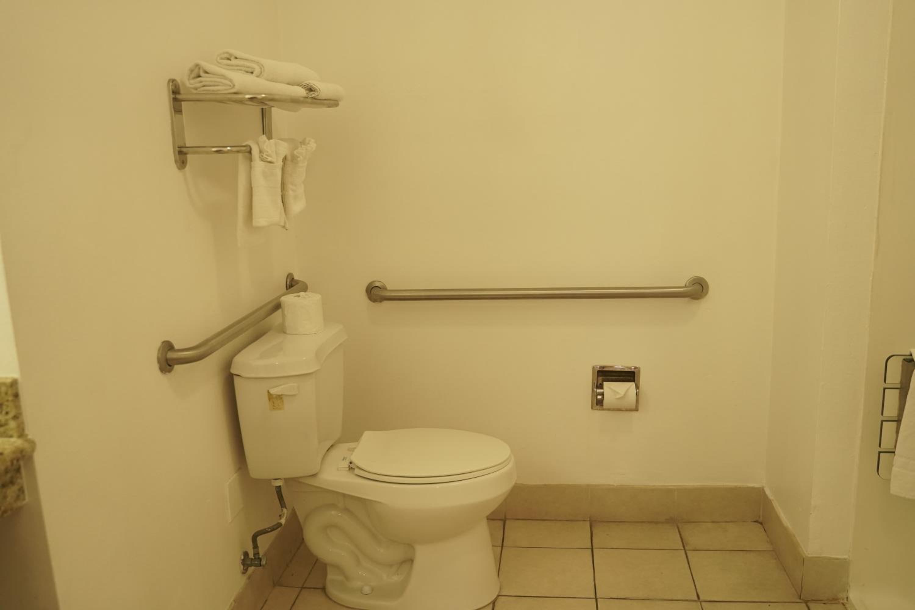 Harbor Inn & Suites, 写真 9