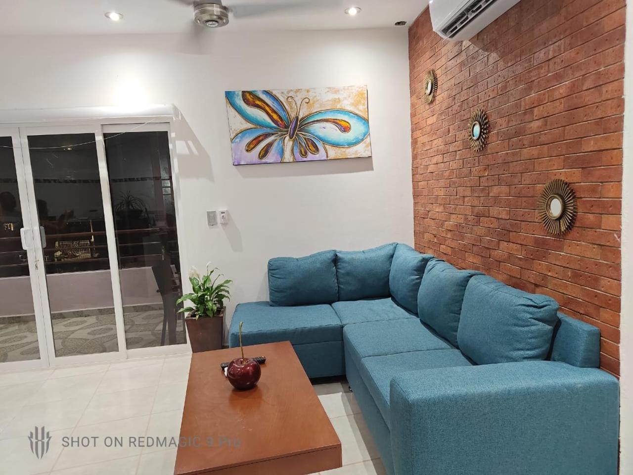 Three-Bedroom Apartment photo 1