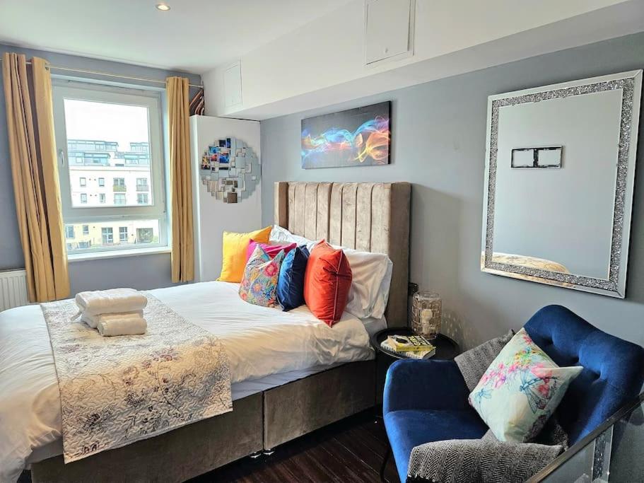 Two-Bedroom Apartment - Photo 28
