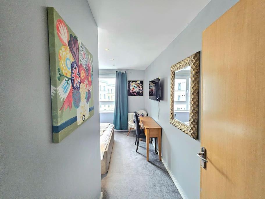 Two-Bedroom Apartment - Photo 30