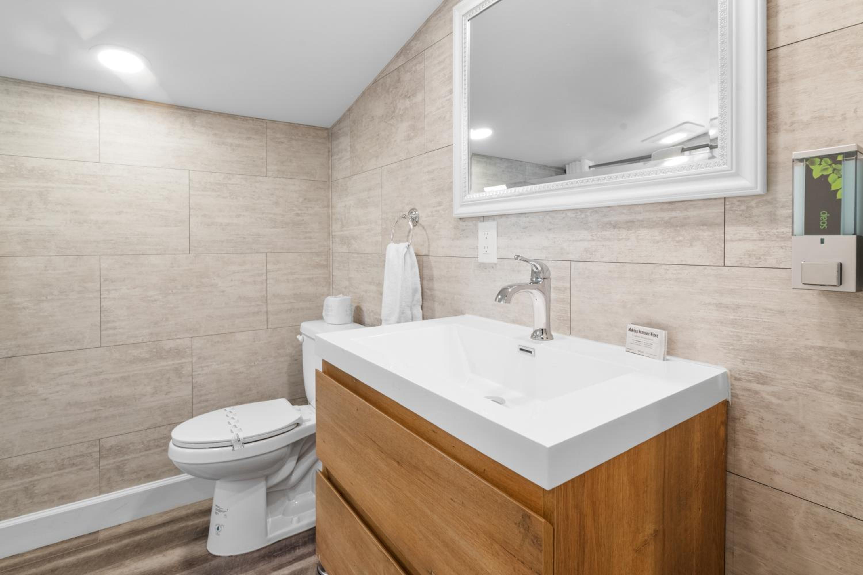 Superior Chalet - Photo 10