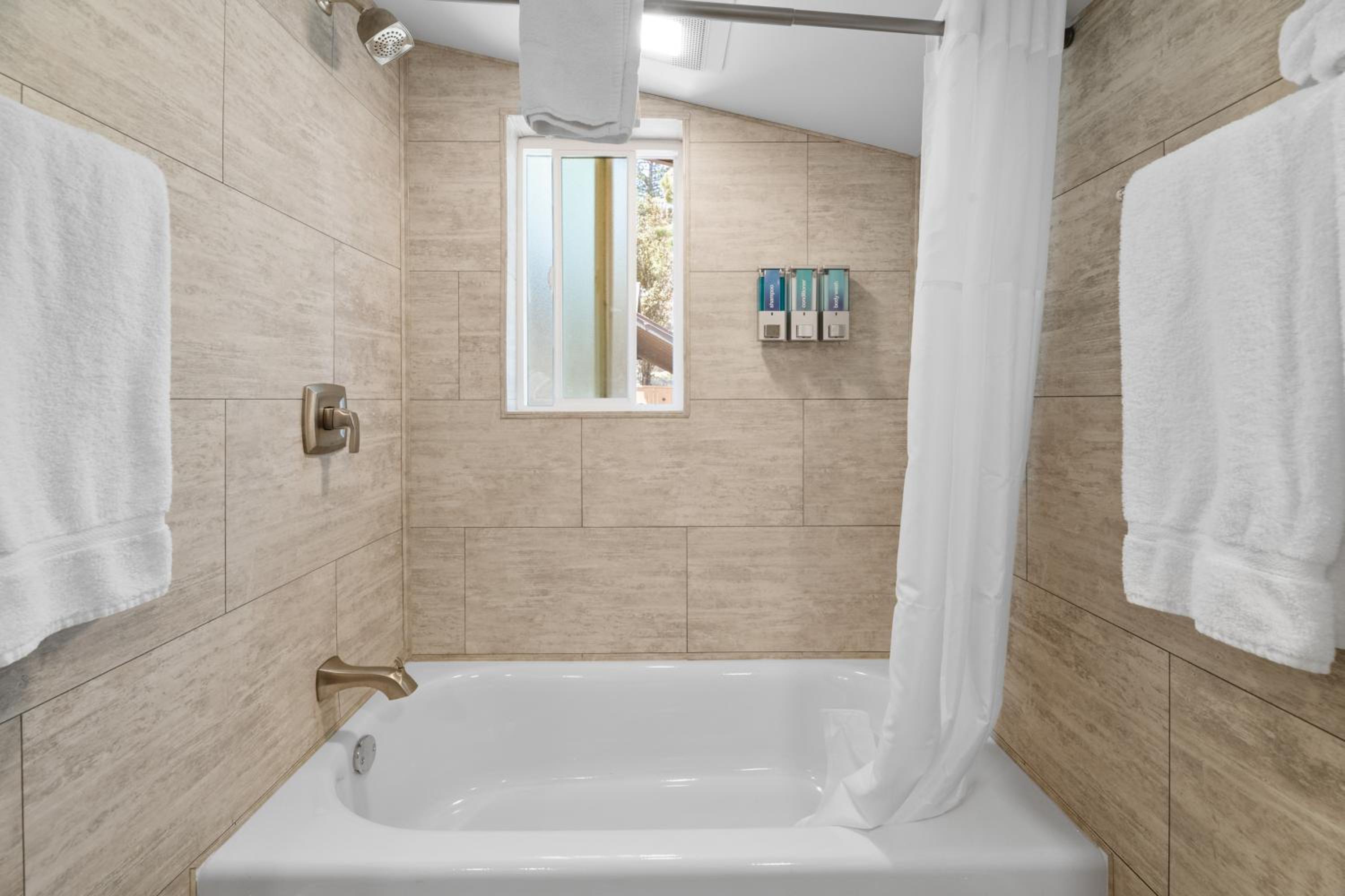 Superior Chalet - Photo 11
