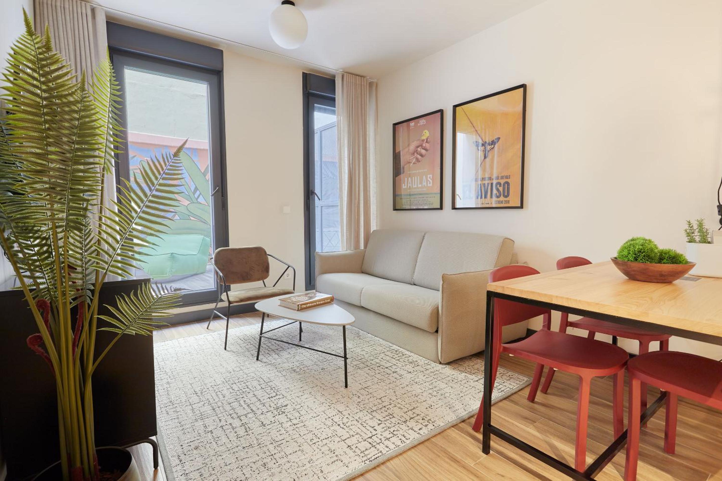 Apartamento de una habitación con terraza
