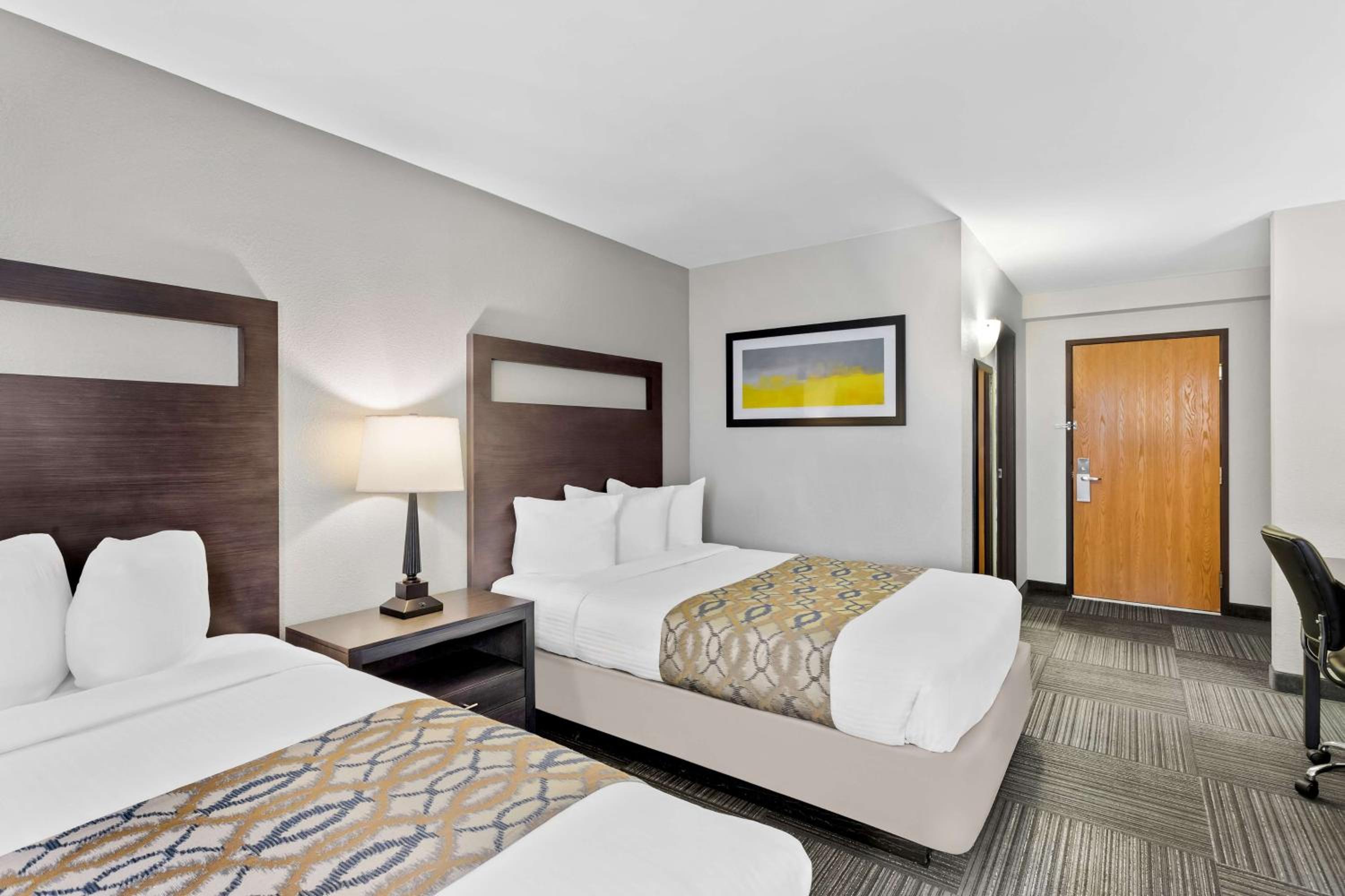 Double Room with Two Double Beds photo 2