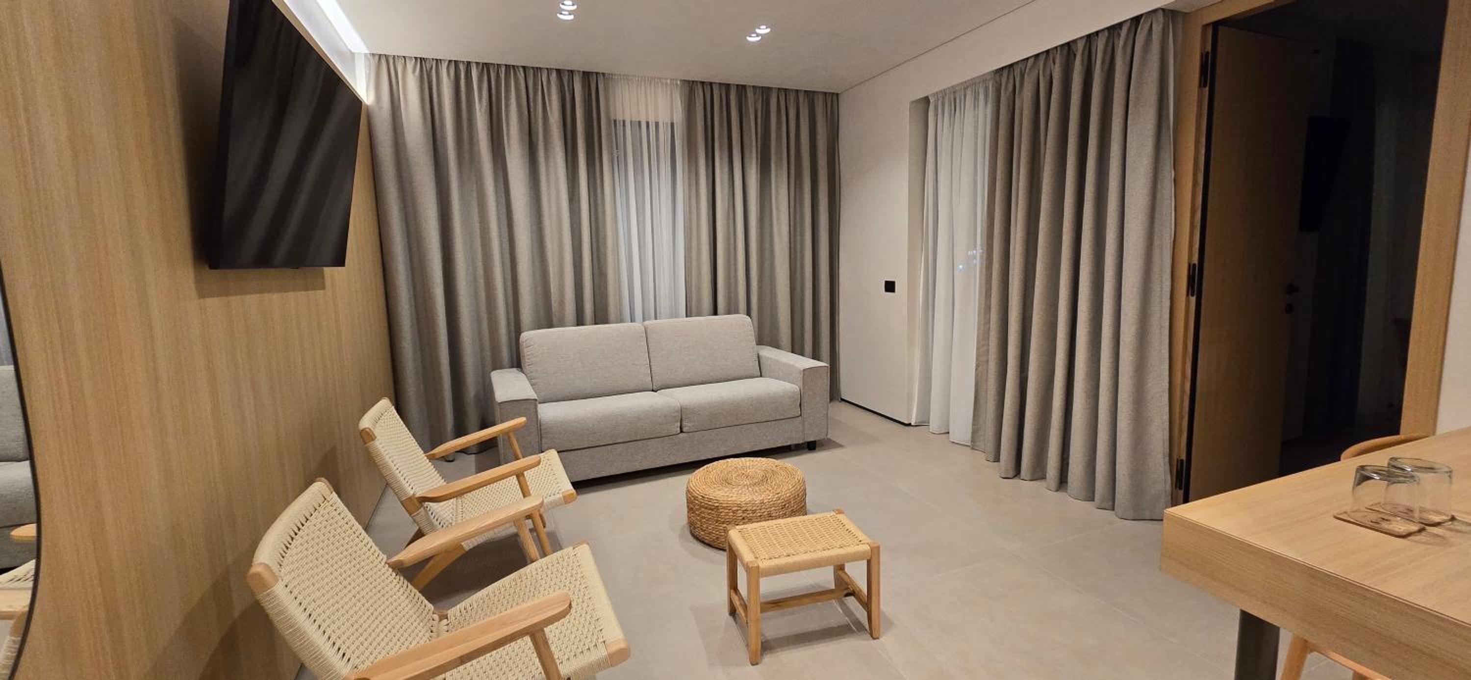 King Suite with Sea View photo 1