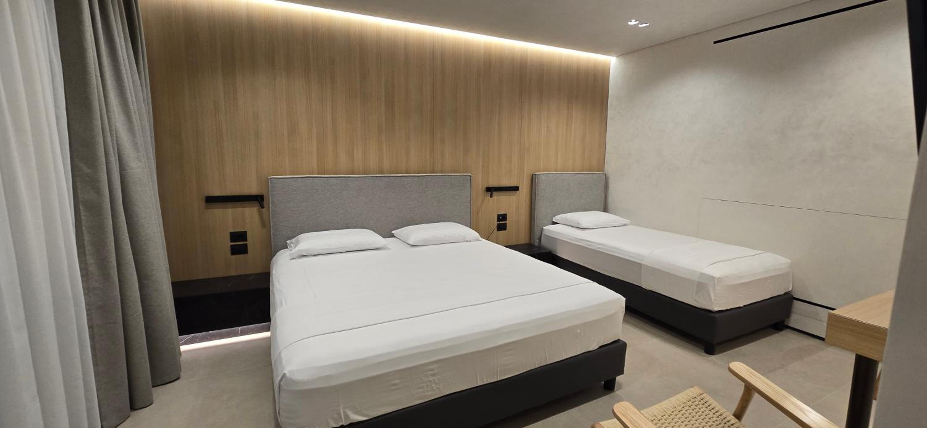 Deluxe Triple Room photo 1