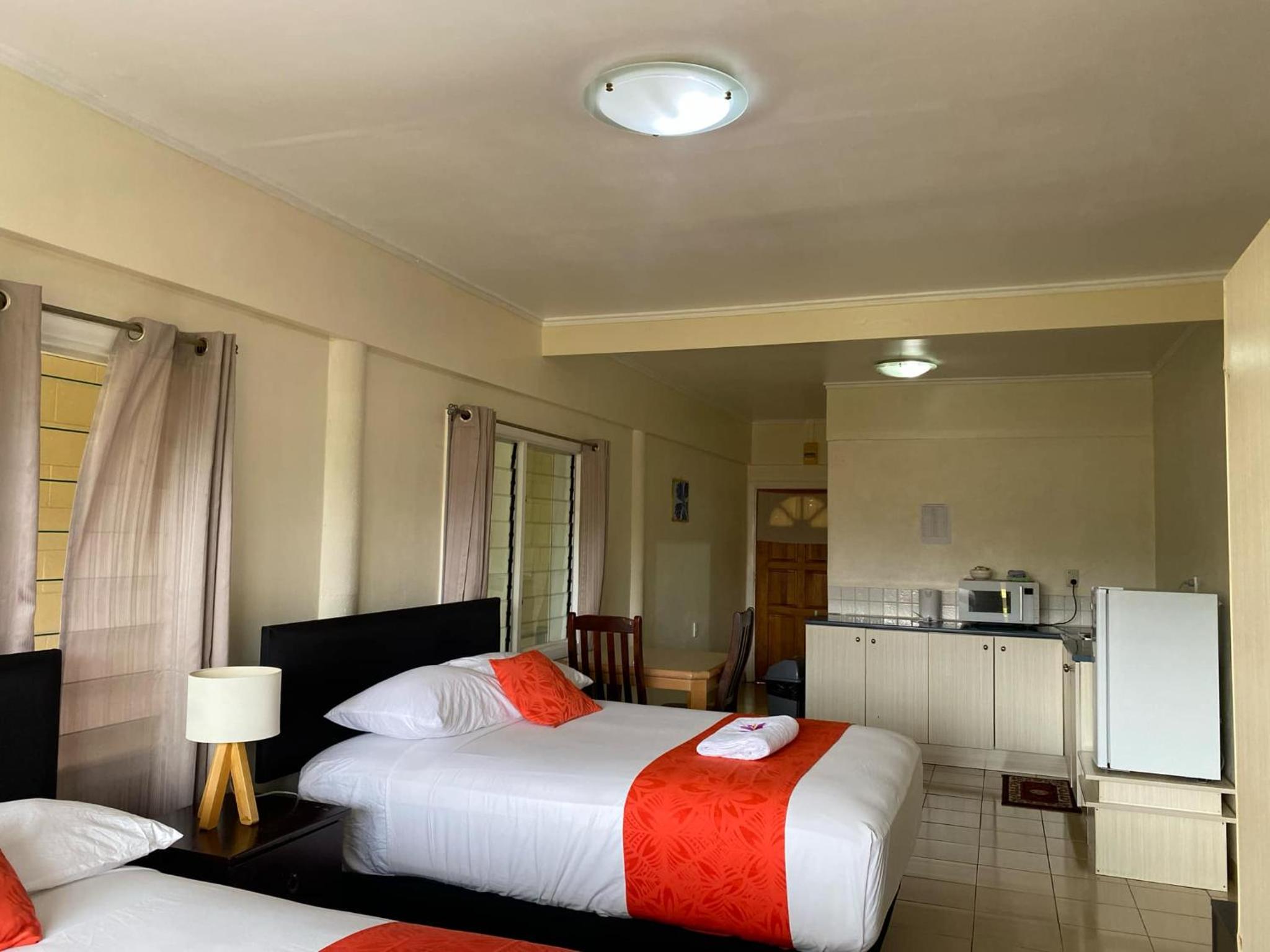 Standard Queen Room with Two Queen Beds photo 1