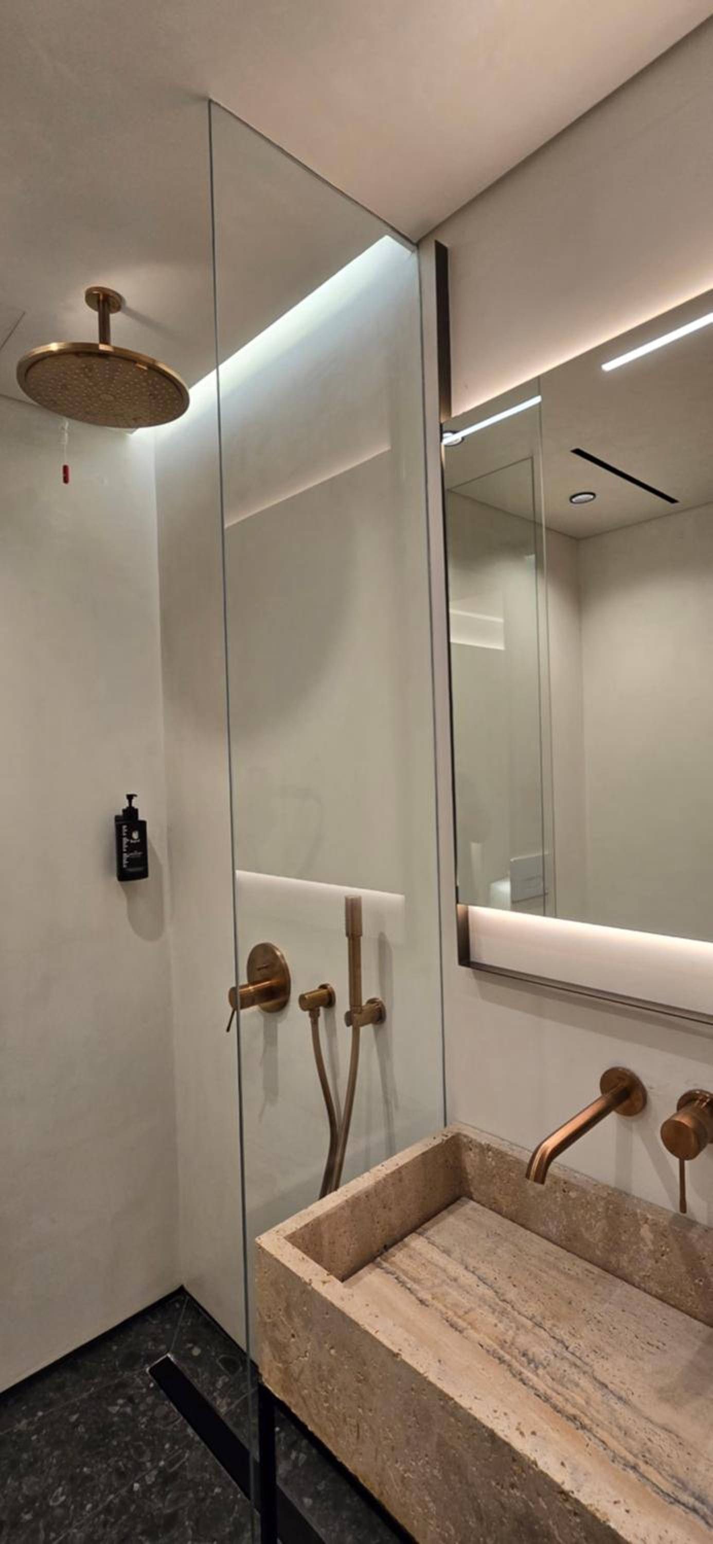 Deluxe Double Room with Side Sea View photo 3