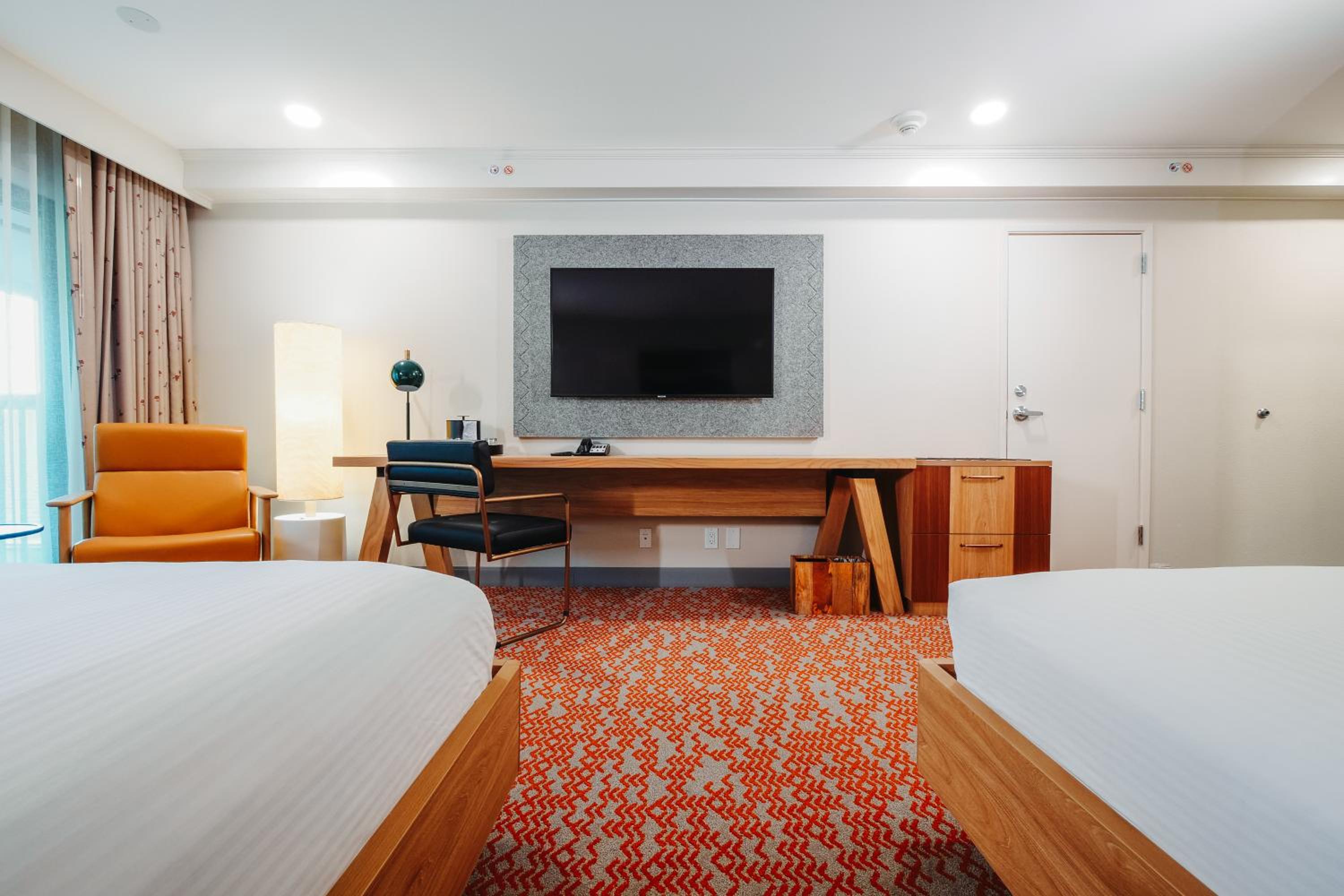 Deluxe Queen Room with Two Queen Beds