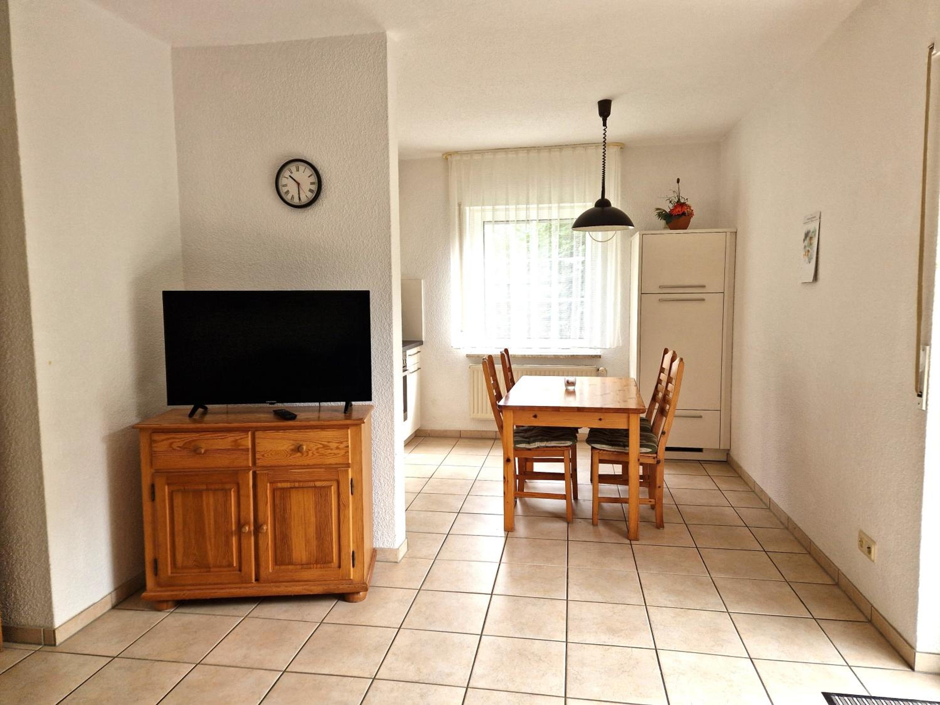 Apartment with Terrace photo 3