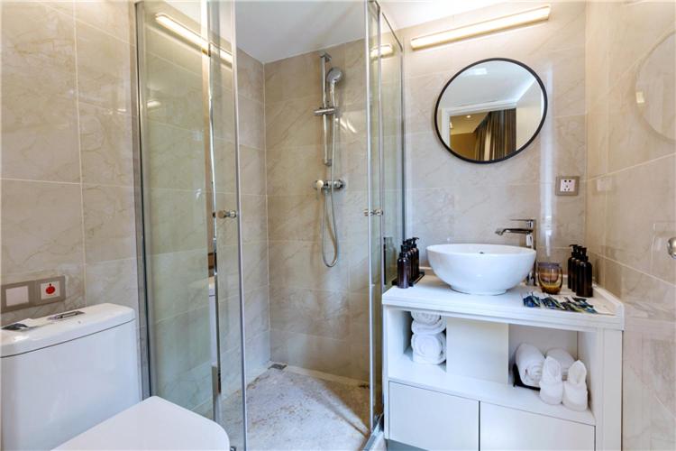 Family Suite photo 2