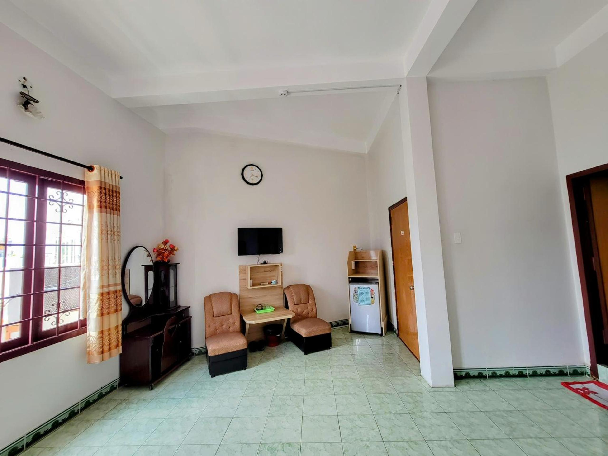 Double Room with Two Double Beds - Photo 15
