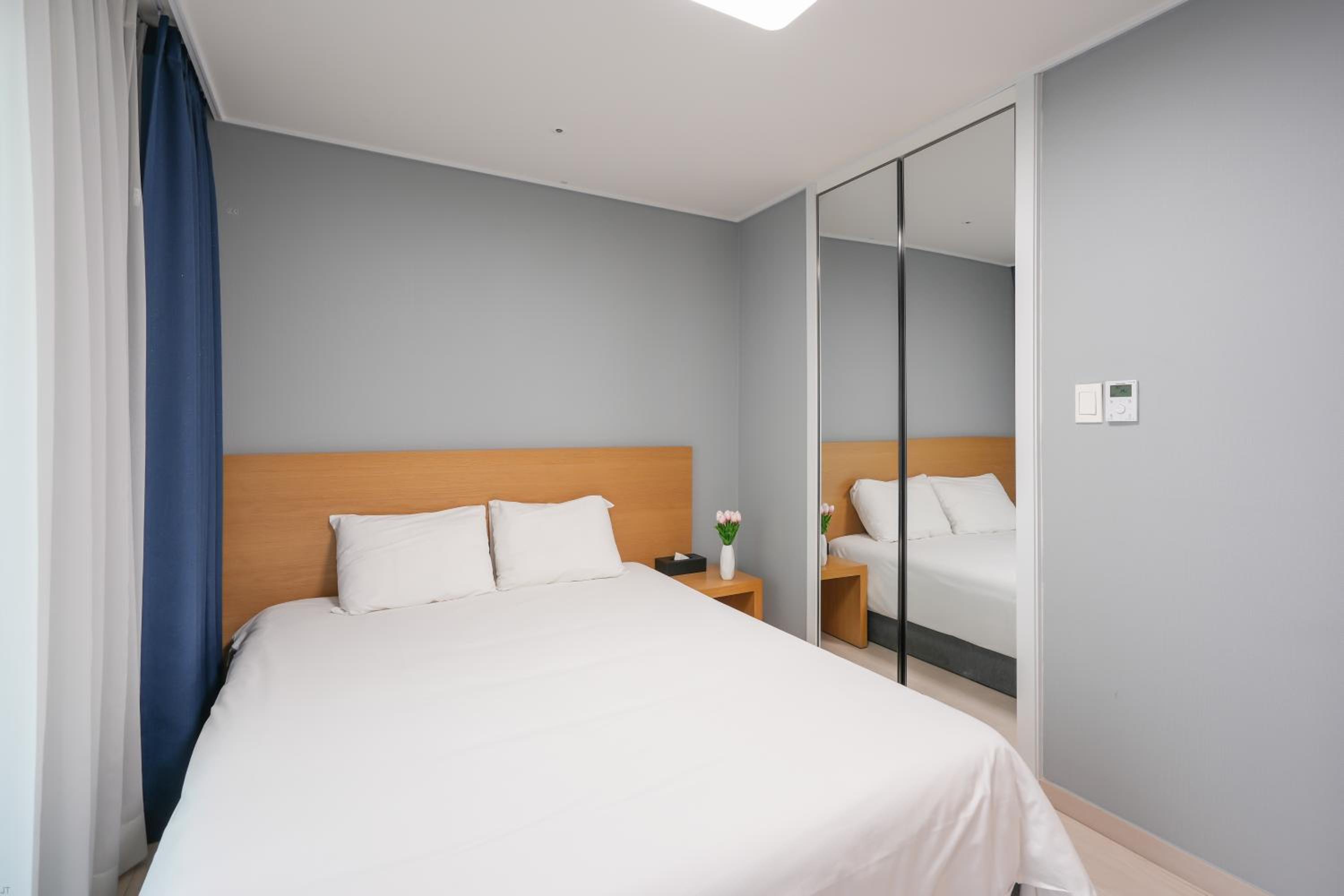 Suite - Photo 3