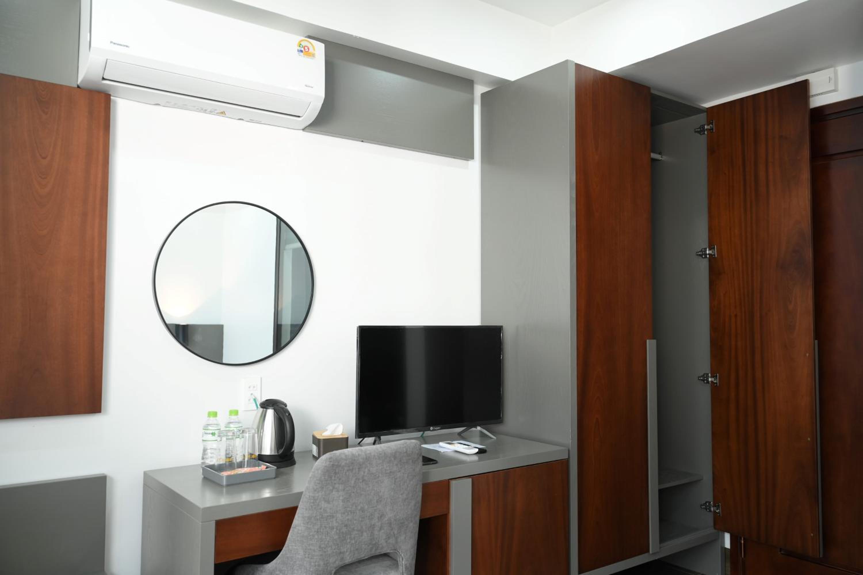 Deluxe Double Room - Photo 15