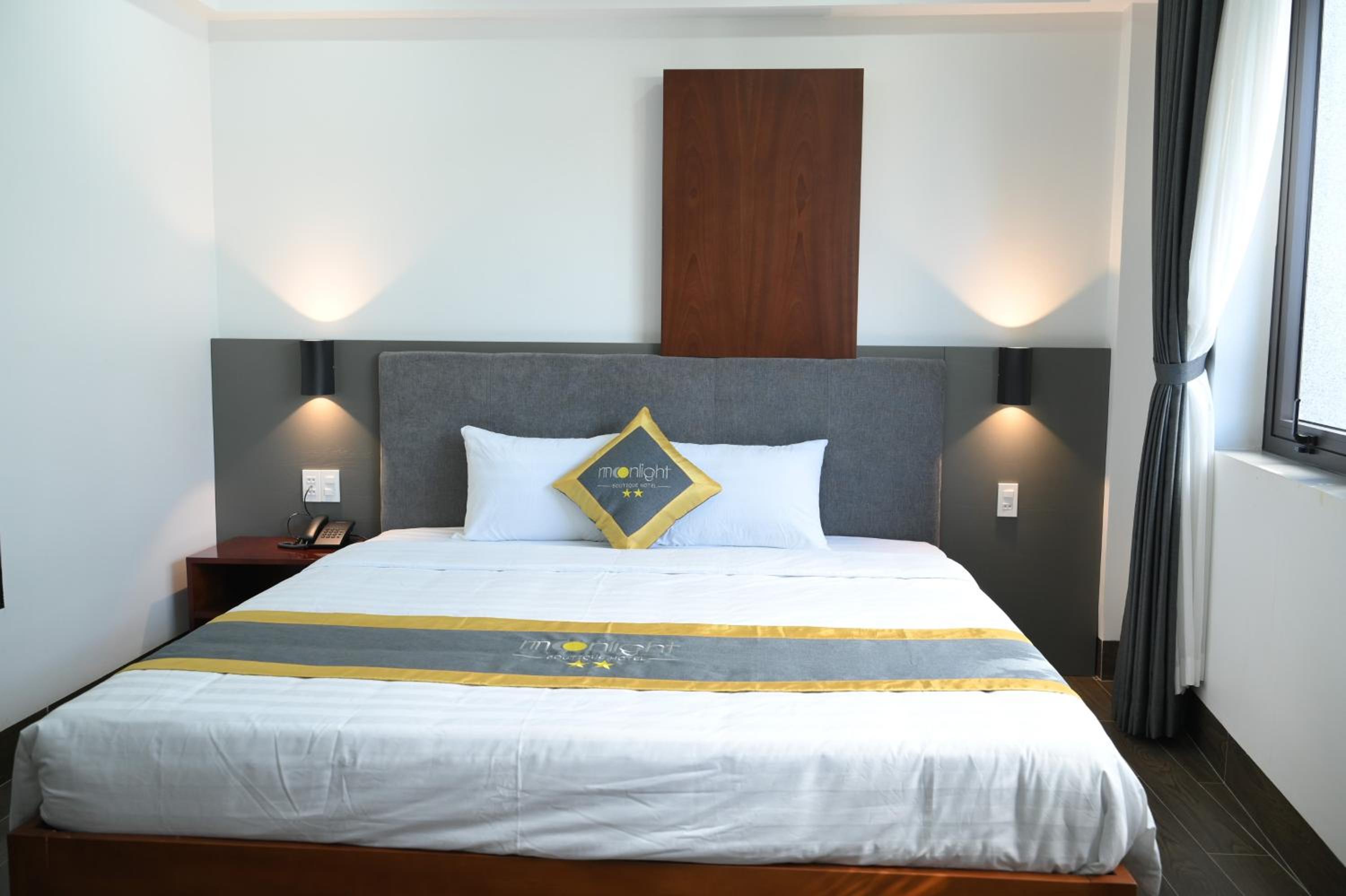 Deluxe Double Room - Photo 17