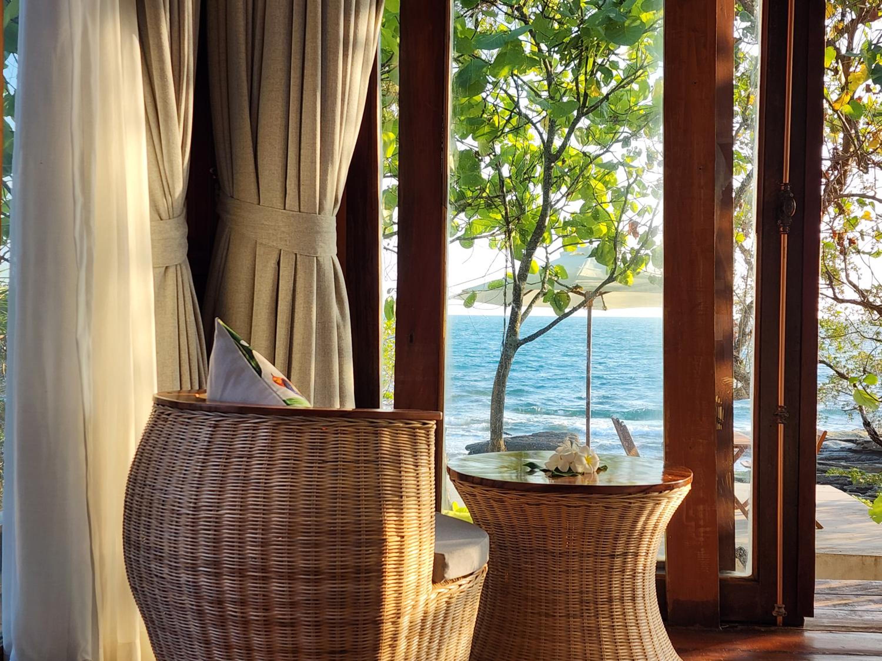 Sunset Suite Villa One Bedroom - Photo 5