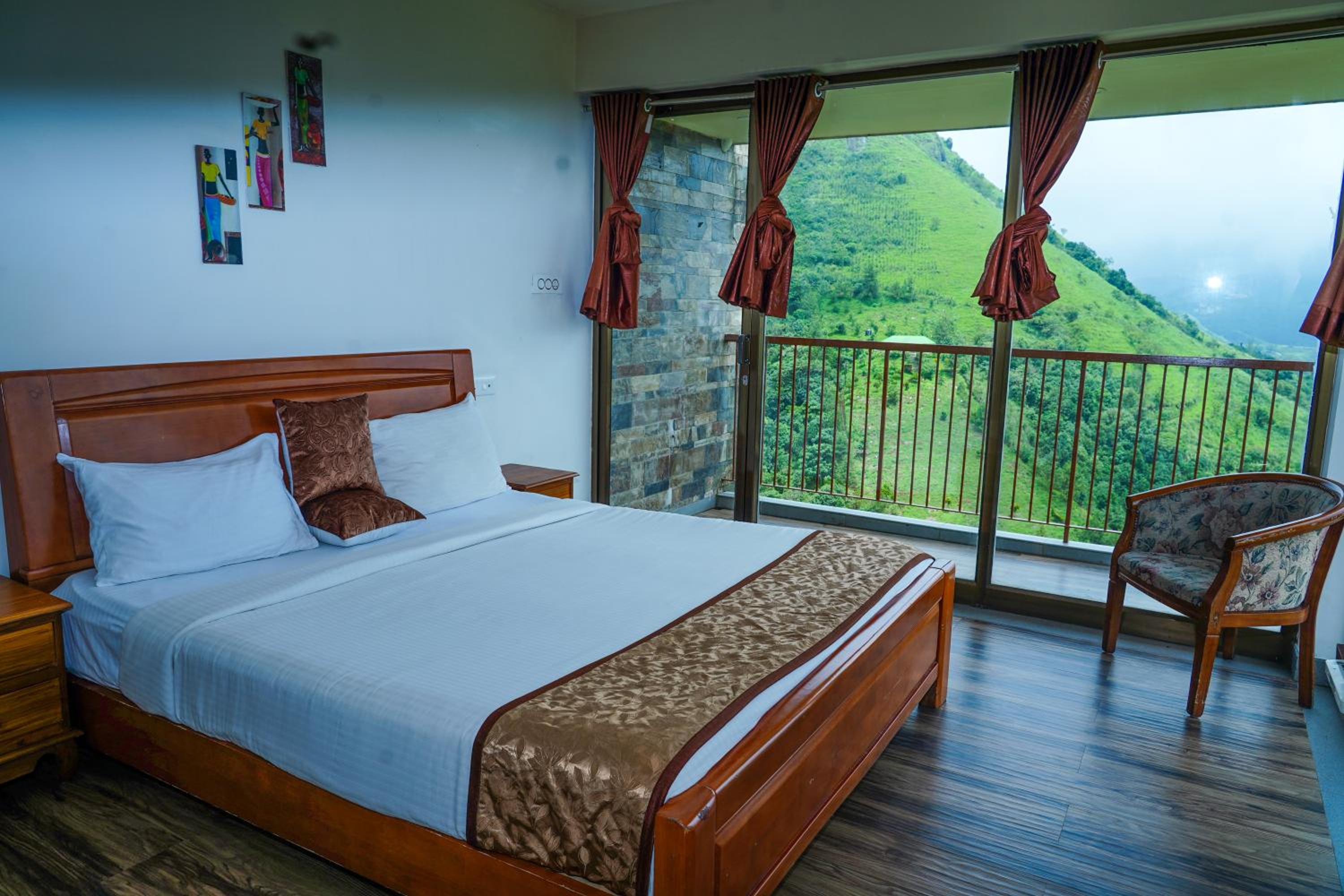 Twin Room with Extra Bed