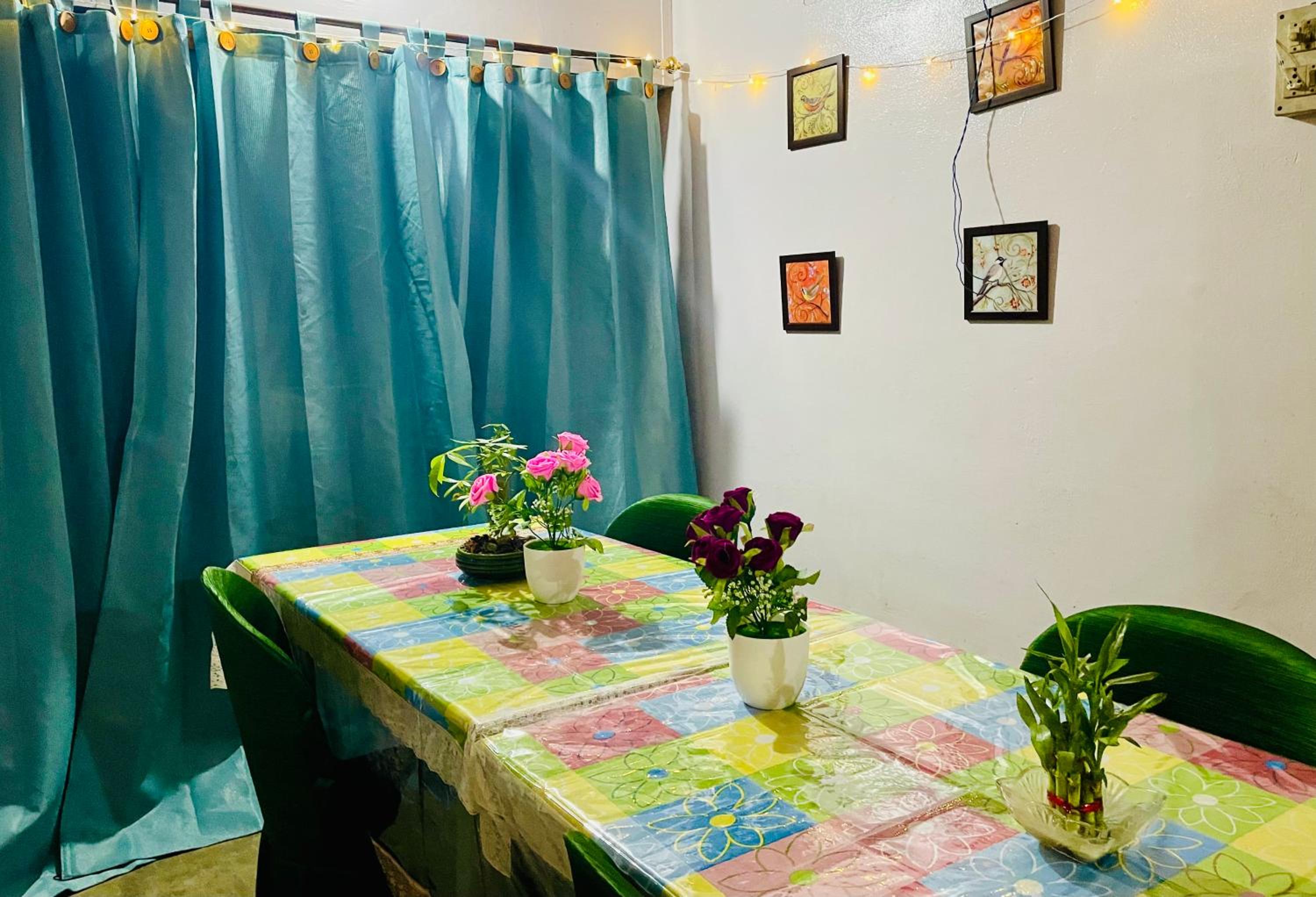 Single Room with Shared Shower and Toilet photo 3