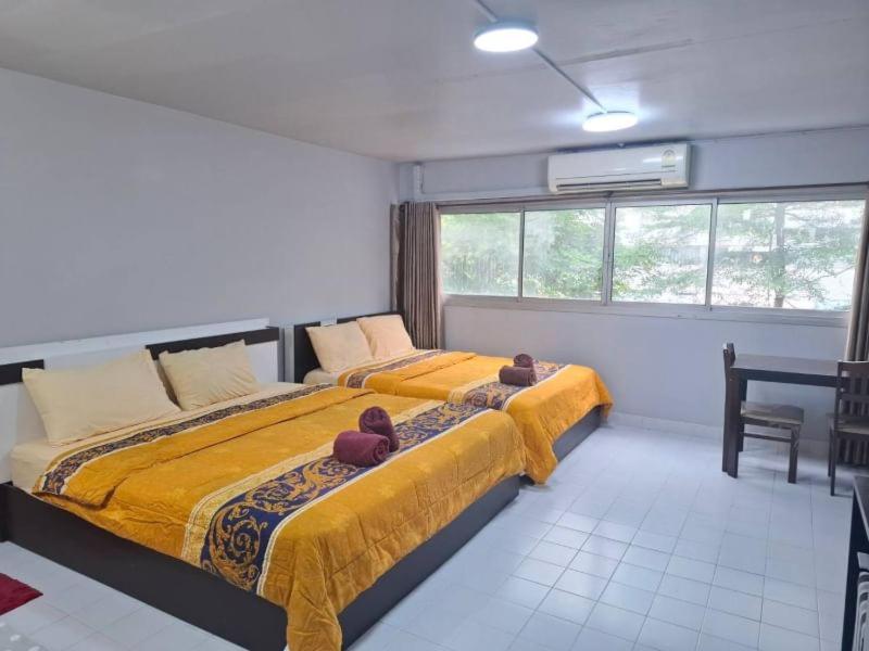 Deluxe Apartment - Photo 1